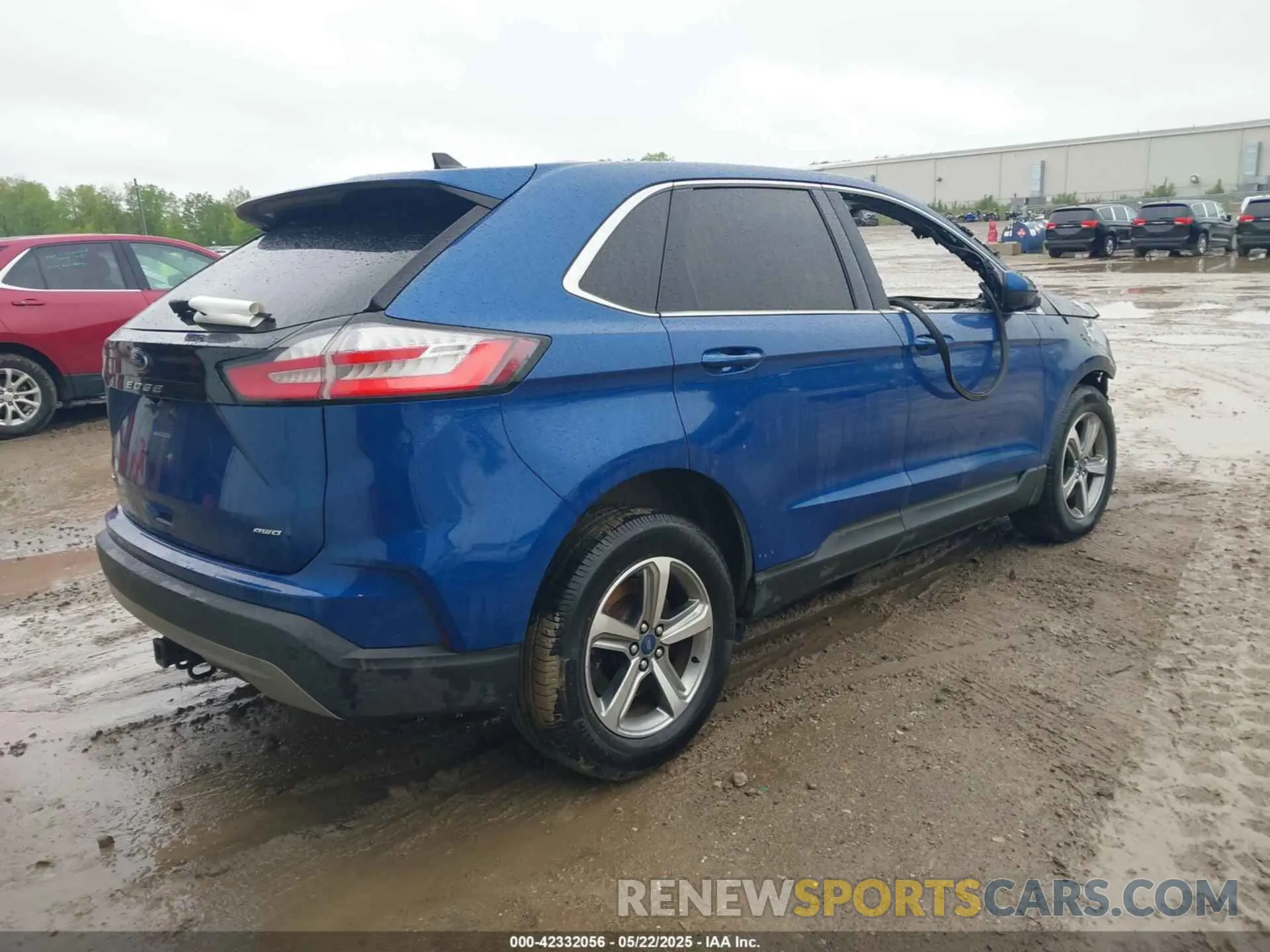 4 Photograph of a damaged car 2FMPK4J95MBA32780 FORD EDGE 2021