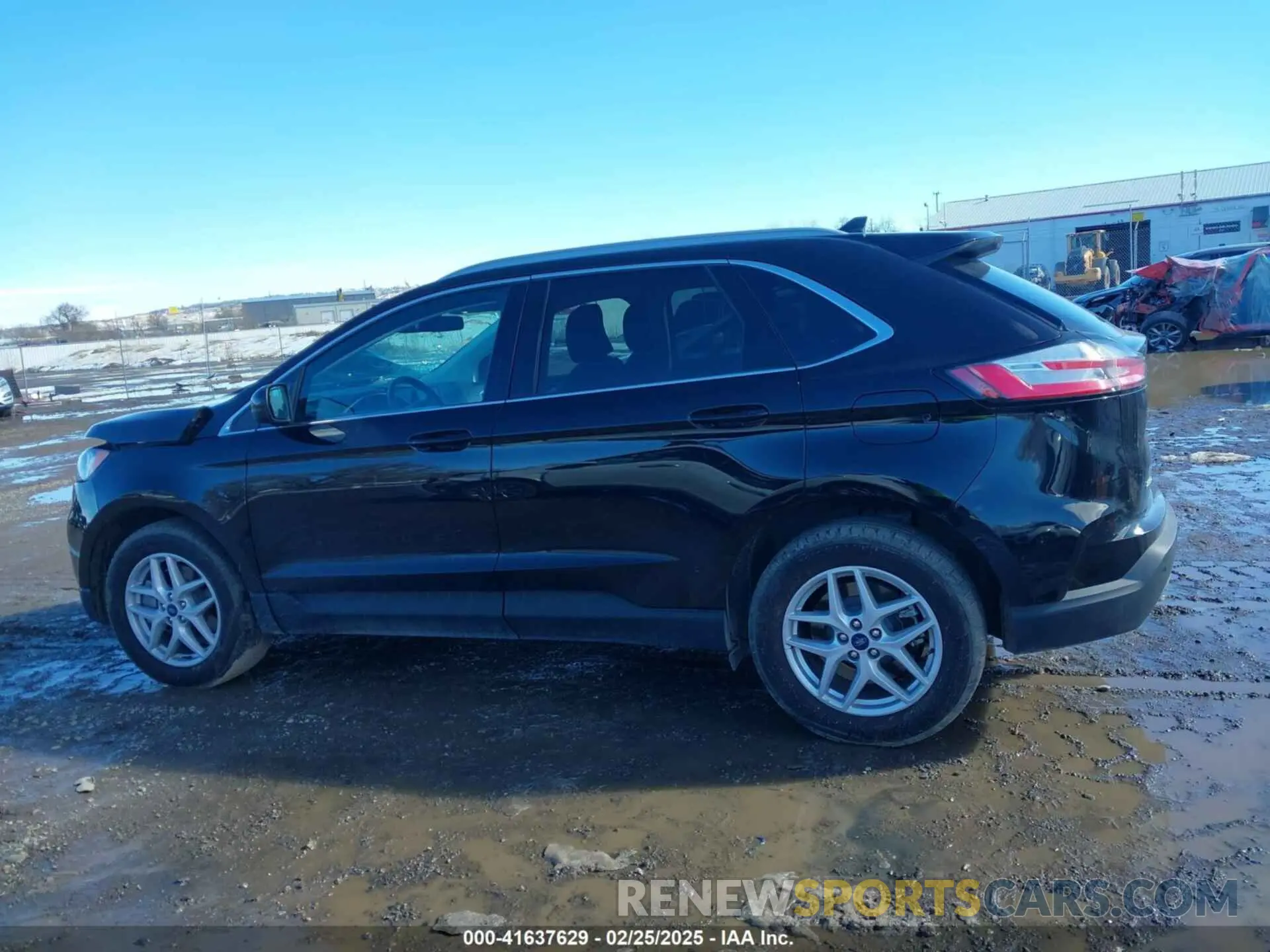 14 Photograph of a damaged car 2FMPK4J96MBA56084 FORD EDGE 2021