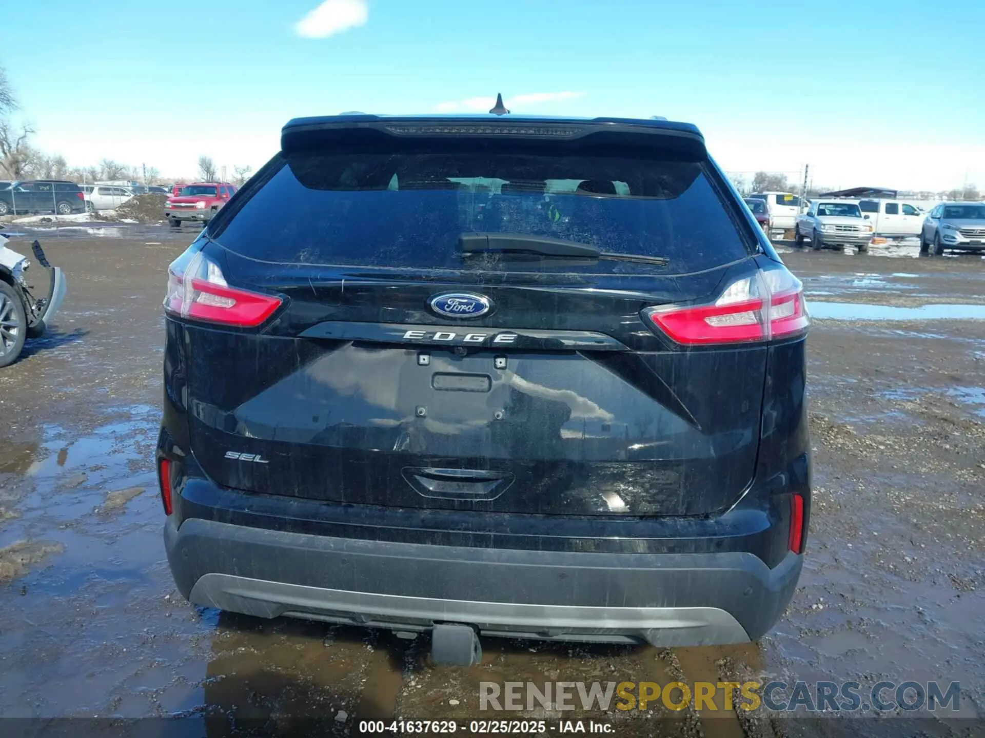 16 Photograph of a damaged car 2FMPK4J96MBA56084 FORD EDGE 2021
