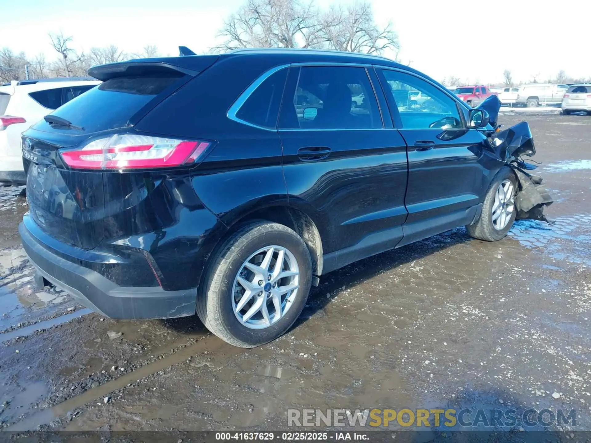 4 Photograph of a damaged car 2FMPK4J96MBA56084 FORD EDGE 2021