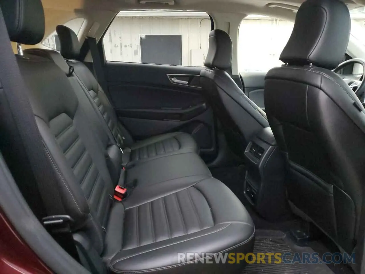 11 Photograph of a damaged car 2FMPK4J97MBA65912 FORD EDGE 2021