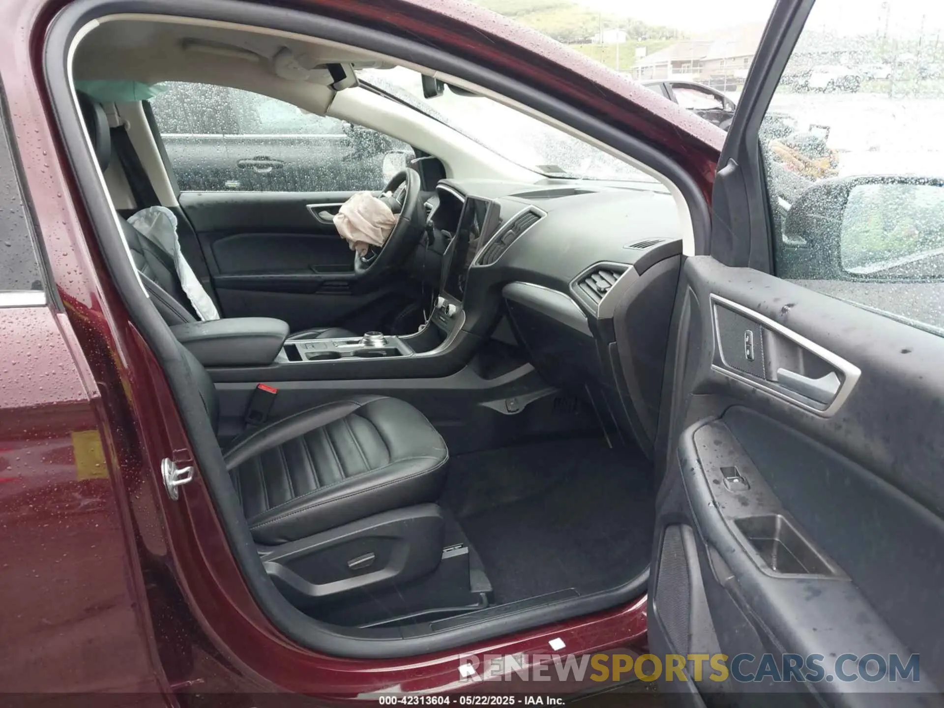 5 Photograph of a damaged car 2FMPK4J98MBA14239 FORD EDGE 2021