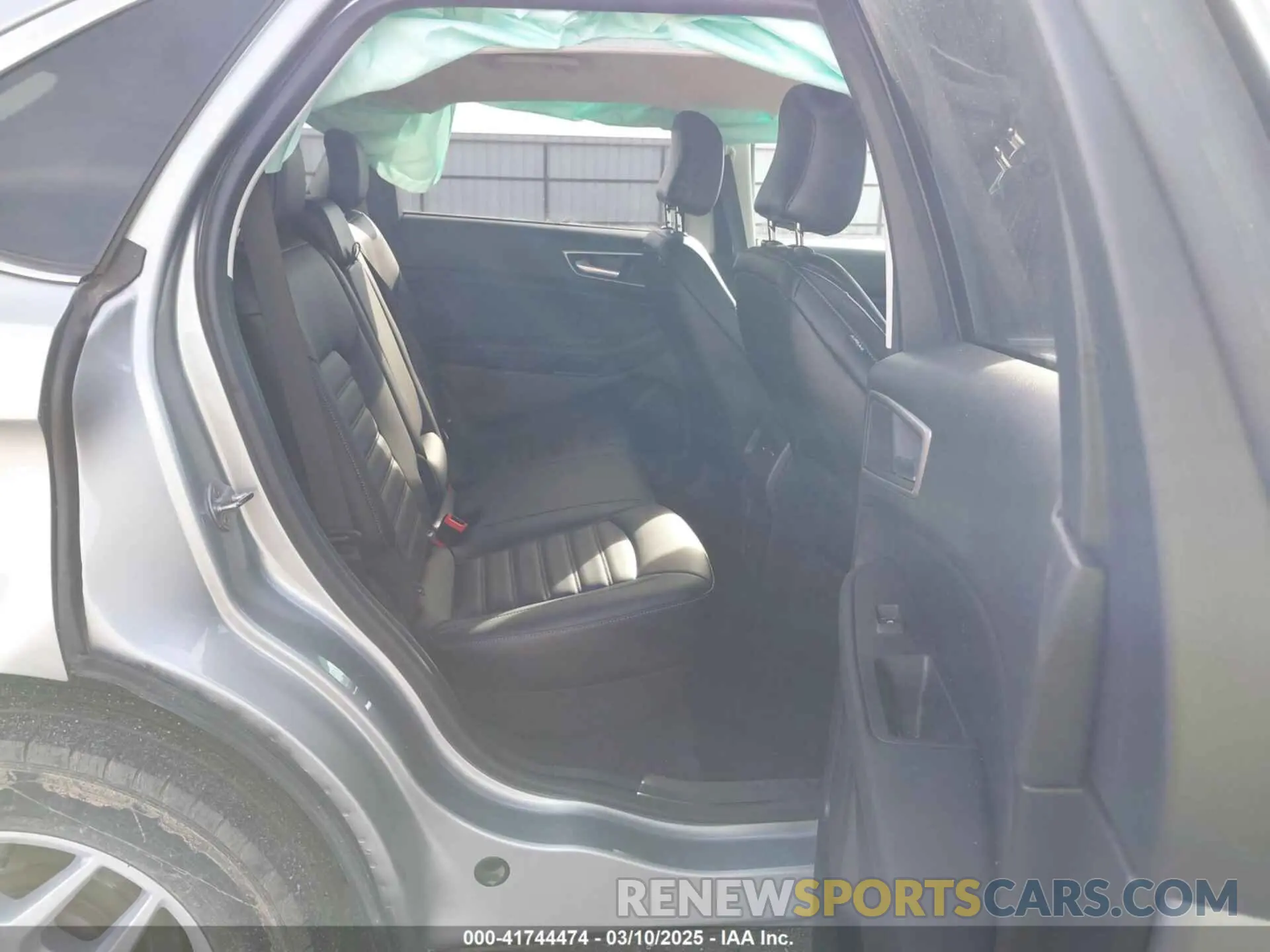 8 Photograph of a damaged car 2FMPK4J98MBA35592 FORD EDGE 2021