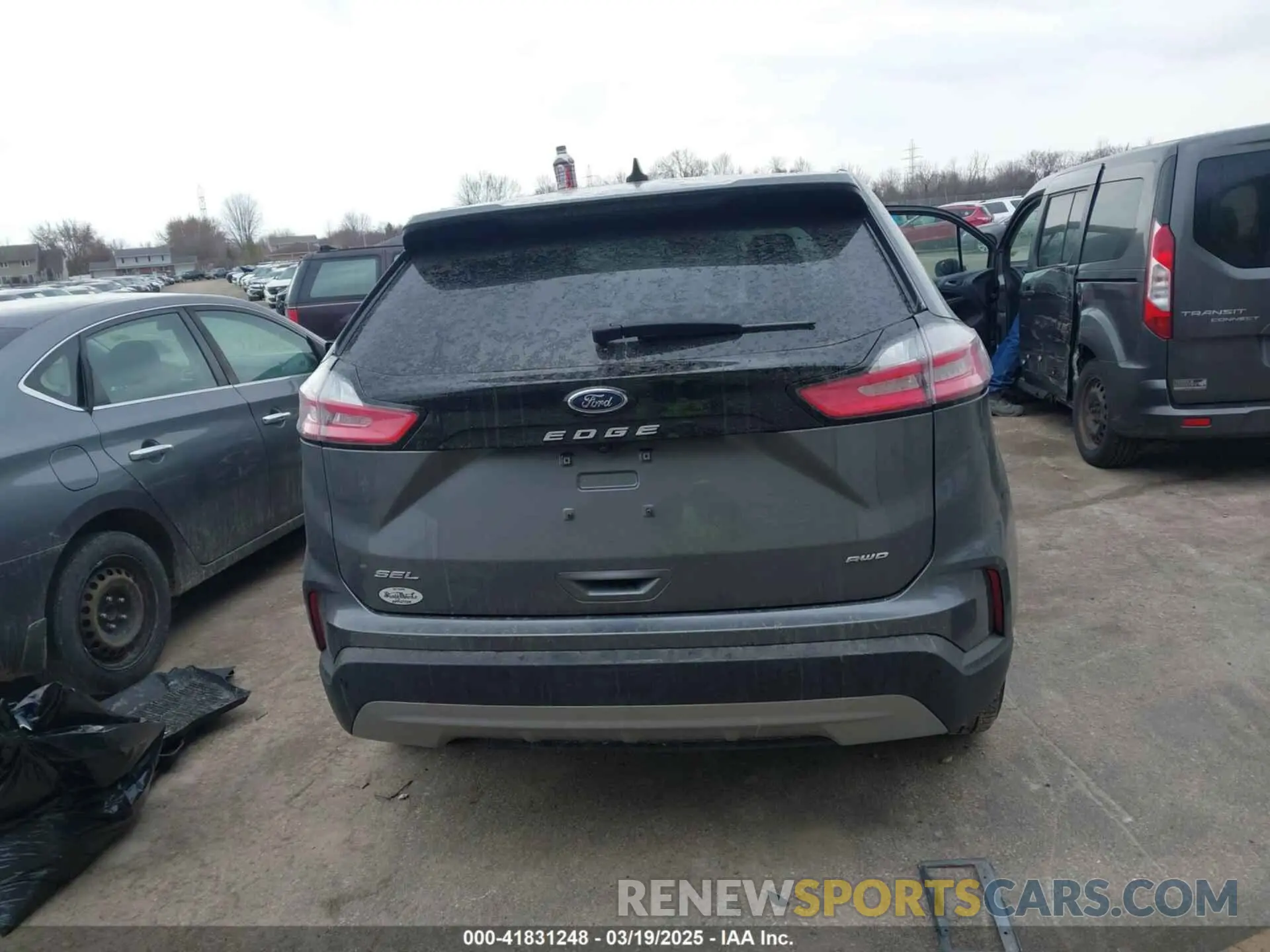 17 Photograph of a damaged car 2FMPK4J99MBA20468 FORD EDGE 2021