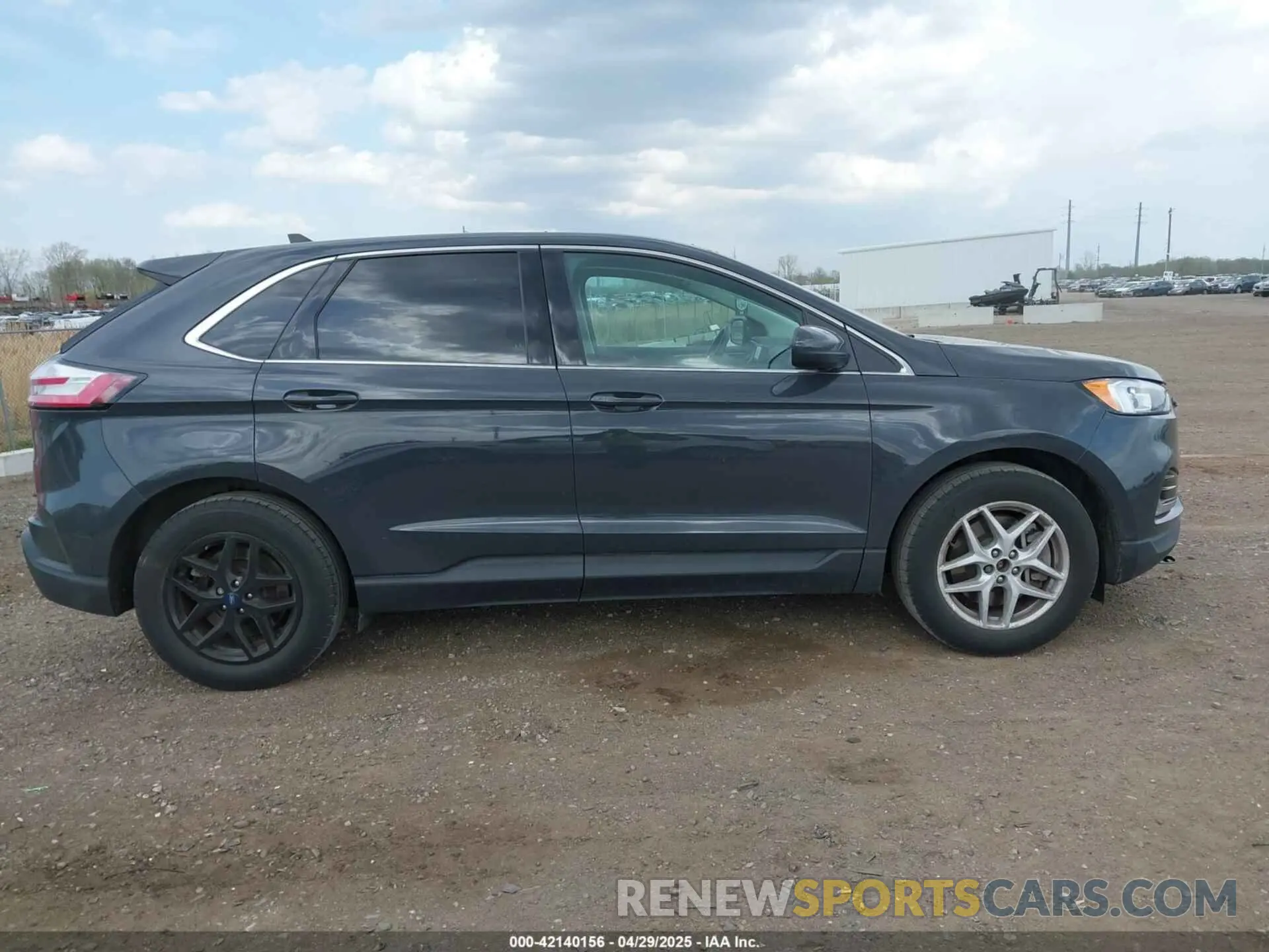 13 Photograph of a damaged car 2FMPK4J99MBA24990 FORD EDGE 2021