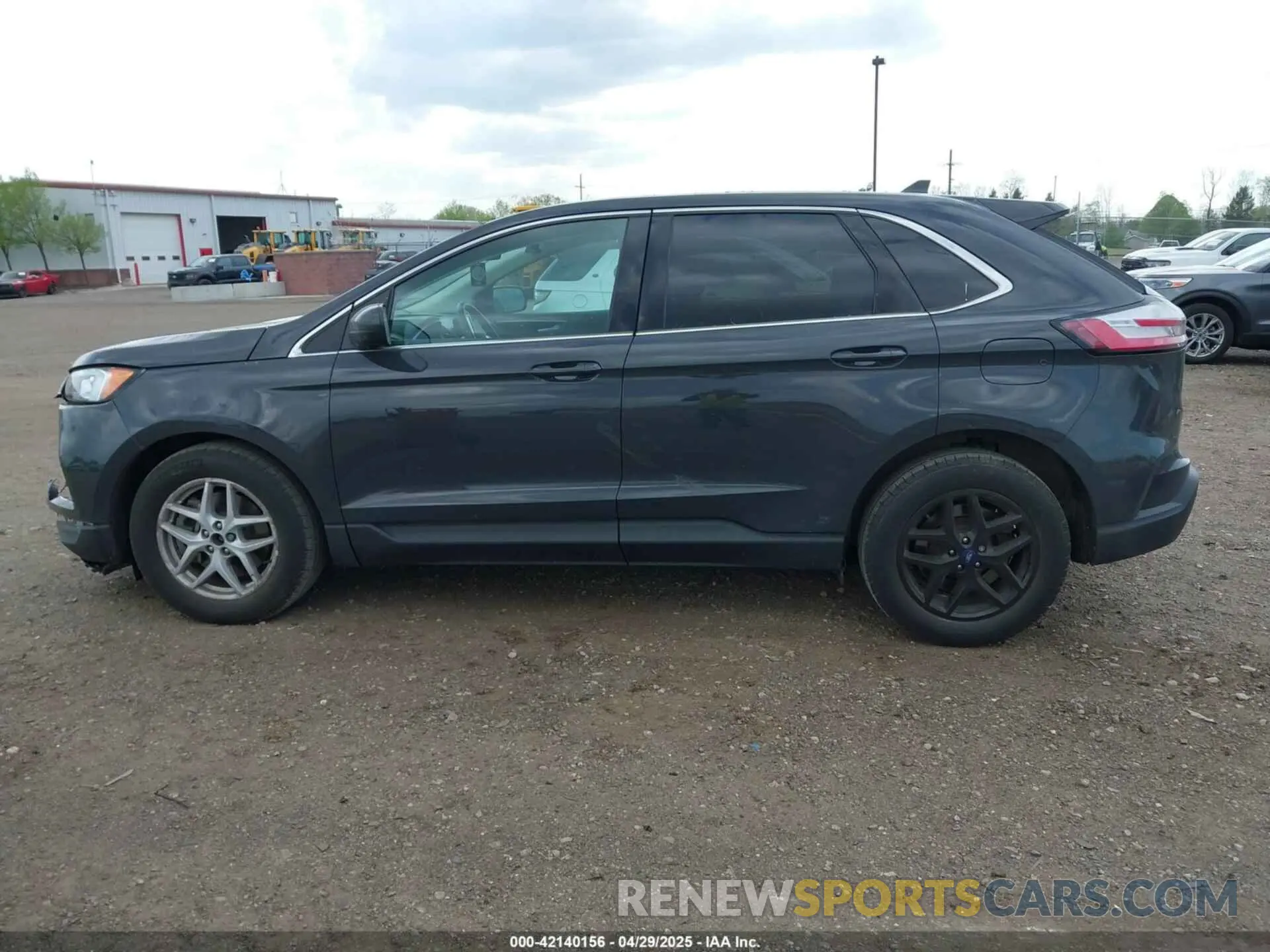 14 Photograph of a damaged car 2FMPK4J99MBA24990 FORD EDGE 2021