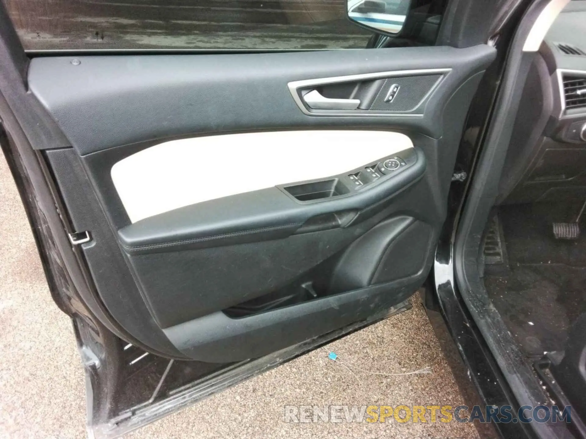 13 Photograph of a damaged car 2FMPK4J9XMBA23315 FORD EDGE 2021