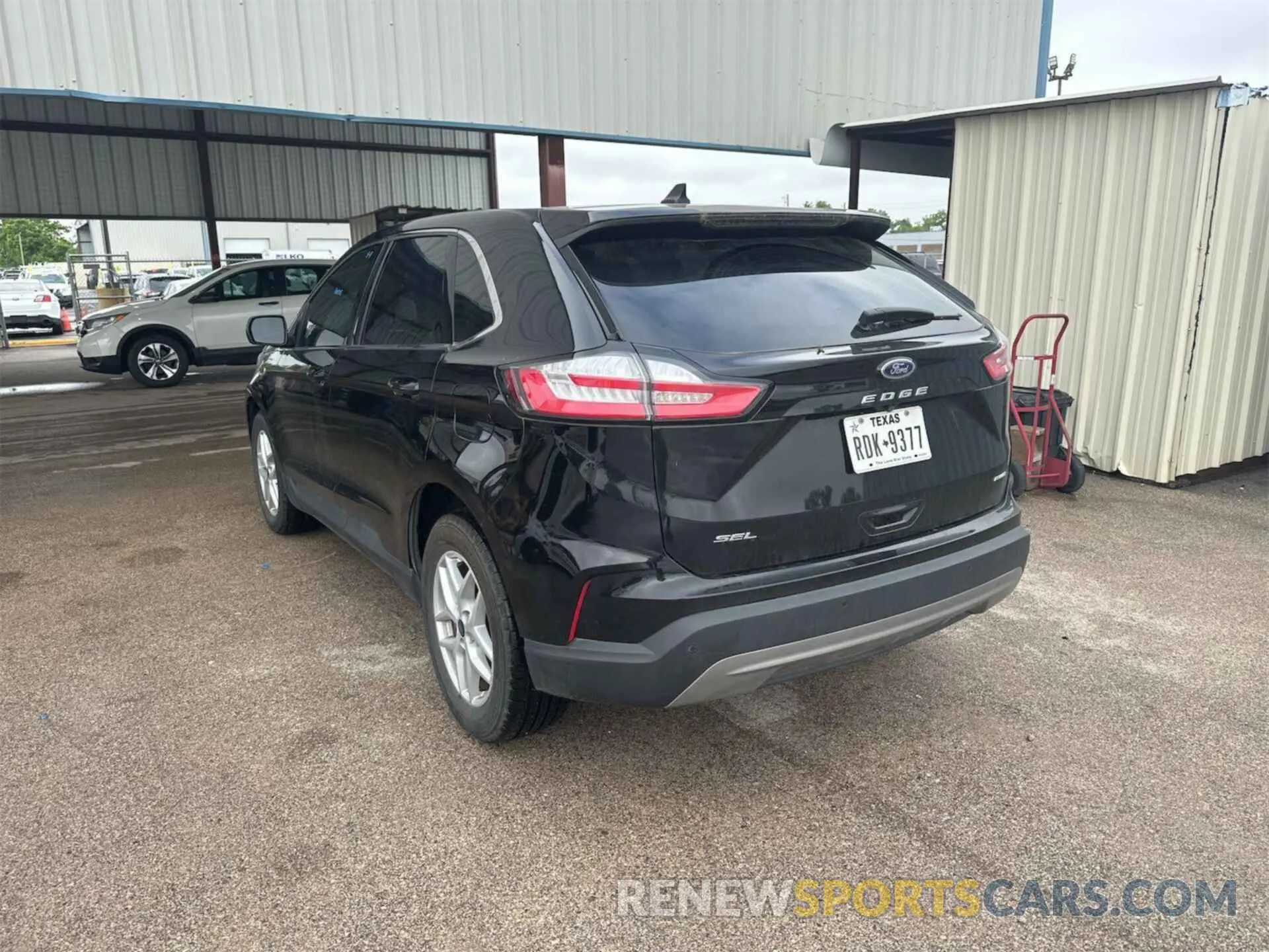 14 Photograph of a damaged car 2FMPK4J9XMBA23315 FORD EDGE 2021
