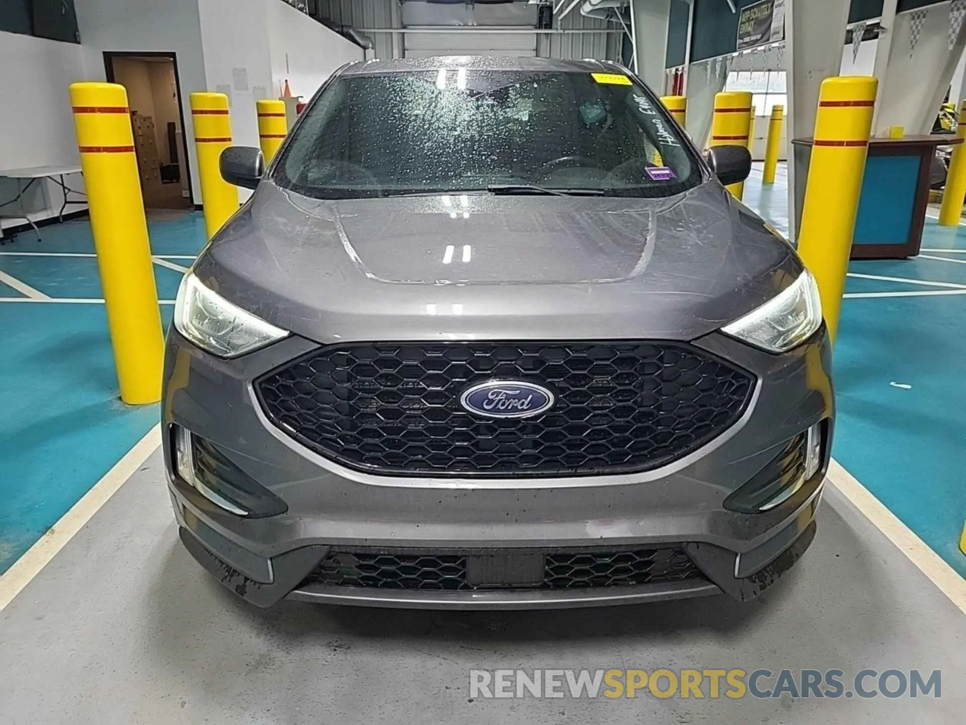 6 Photograph of a damaged car 2FMPK4J9XMBA32869 FORD EDGE 2021