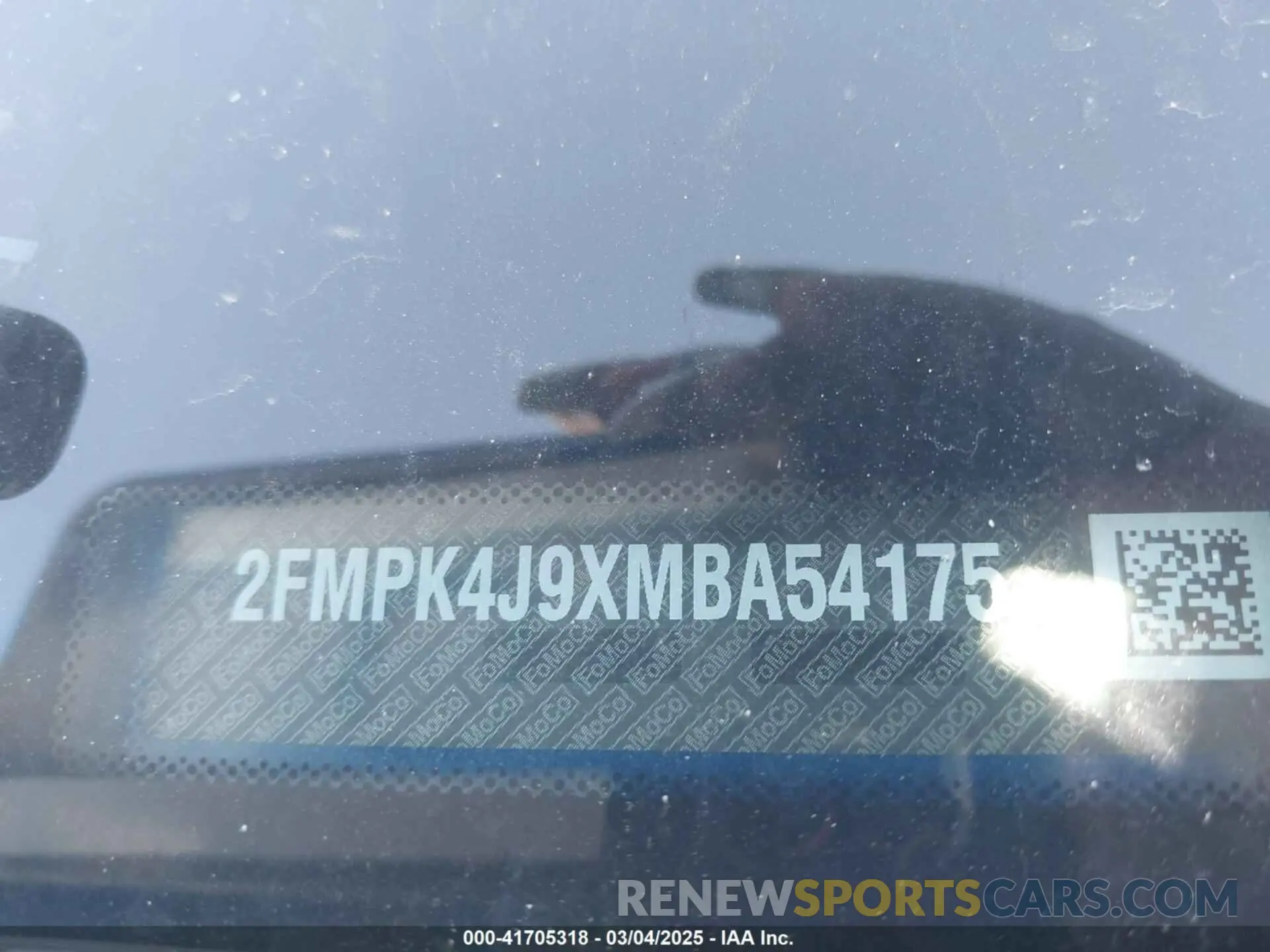 9 Photograph of a damaged car 2FMPK4J9XMBA54175 FORD EDGE 2021