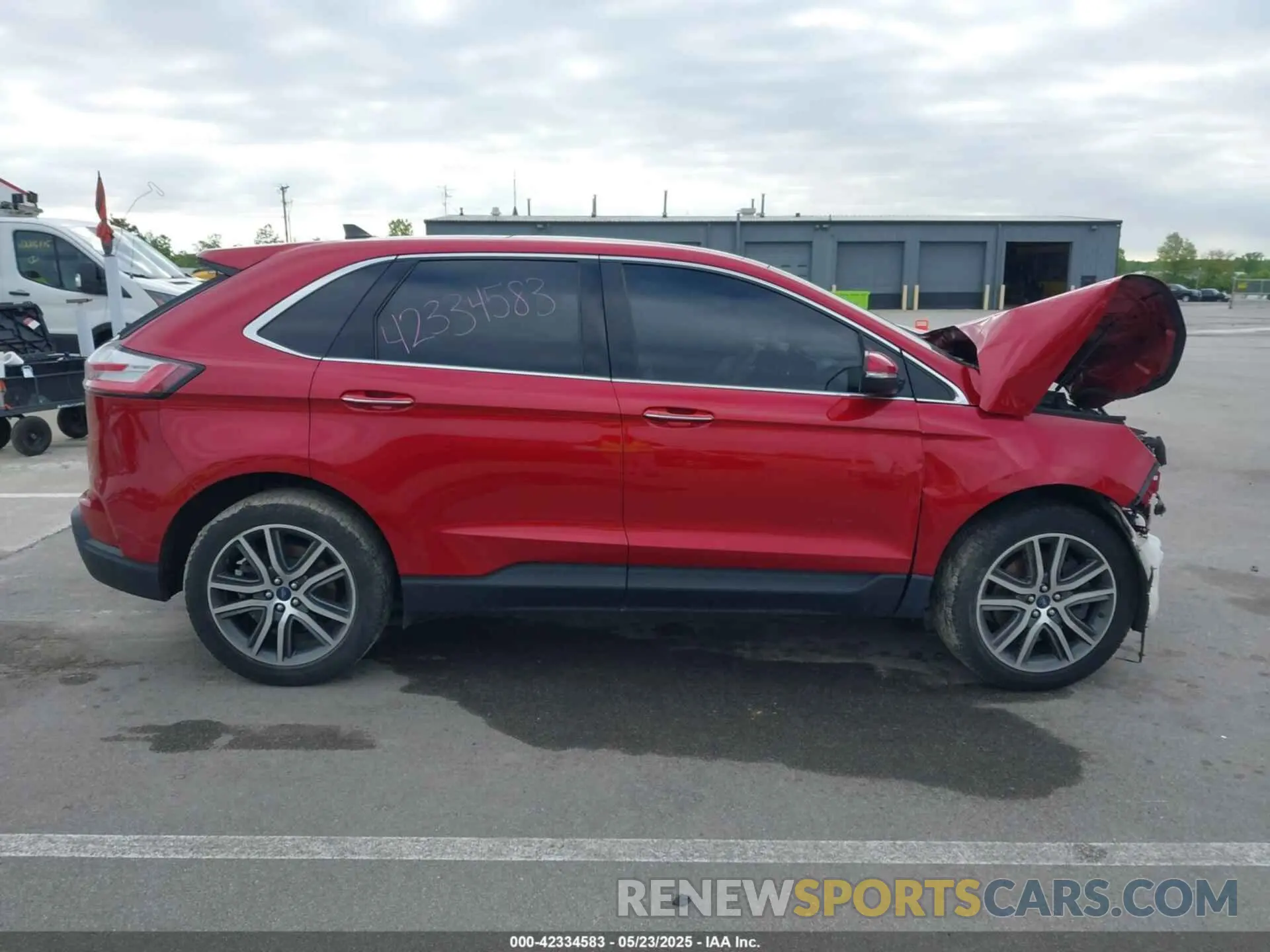 14 Photograph of a damaged car 2FMPK4K91MBA16896 FORD EDGE 2021
