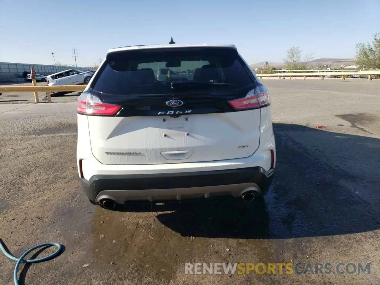6 Photograph of a damaged car 2FMPK4K91MBA27073 FORD EDGE 2021