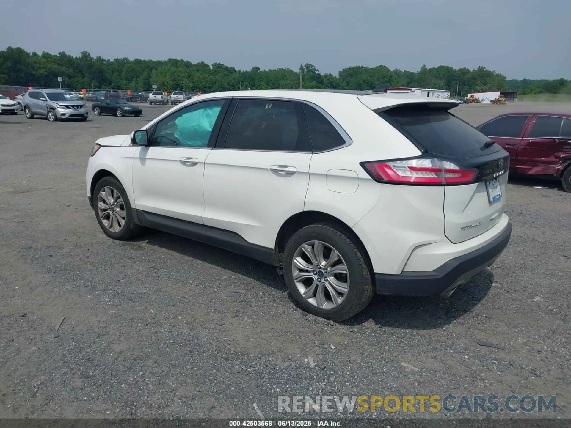 3 Photograph of a damaged car 2FMPK4K93MBA13403 FORD EDGE 2021