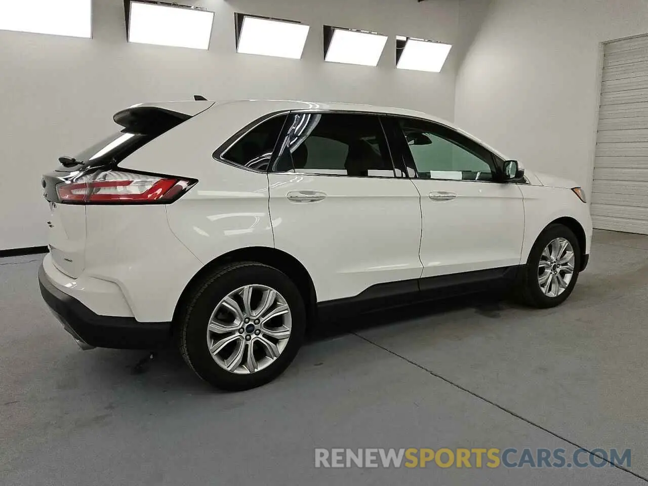 3 Photograph of a damaged car 2FMPK4K94MBA21087 FORD EDGE 2021