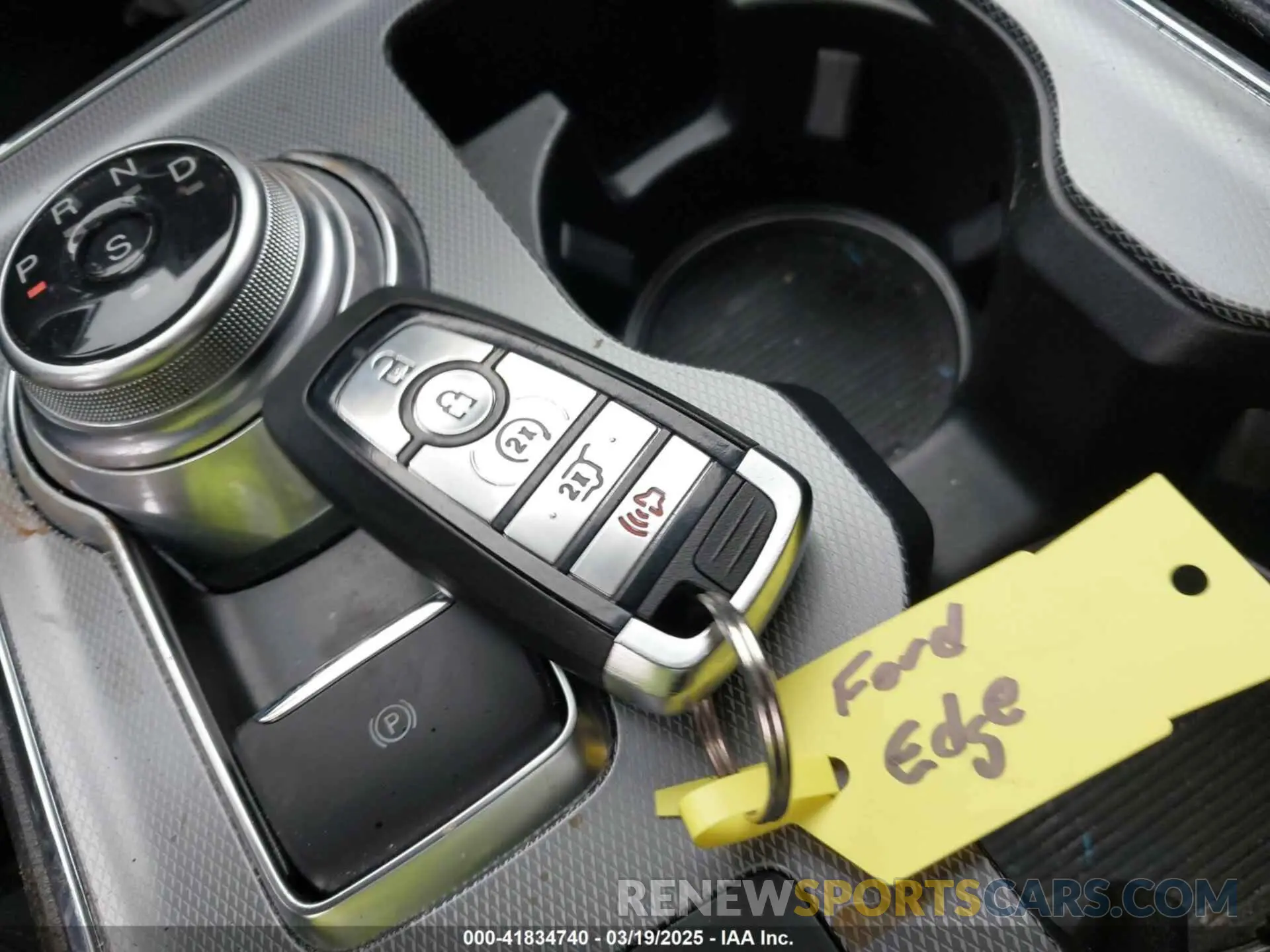 11 Photograph of a damaged car 2FMPK4K94MBA32297 FORD EDGE 2021