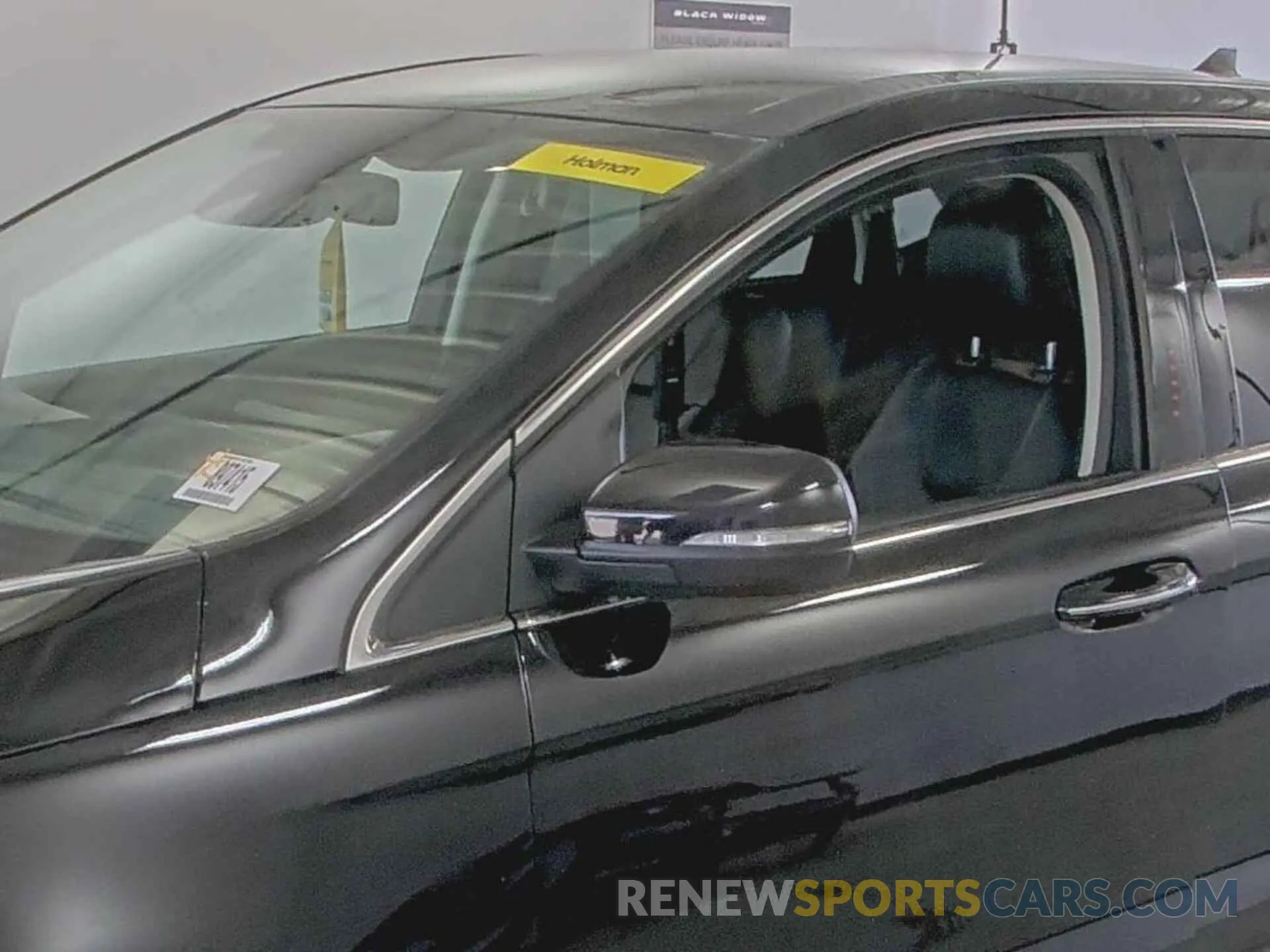 19 Photograph of a damaged car 2FMPK4K94MBA50492 FORD EDGE 2021