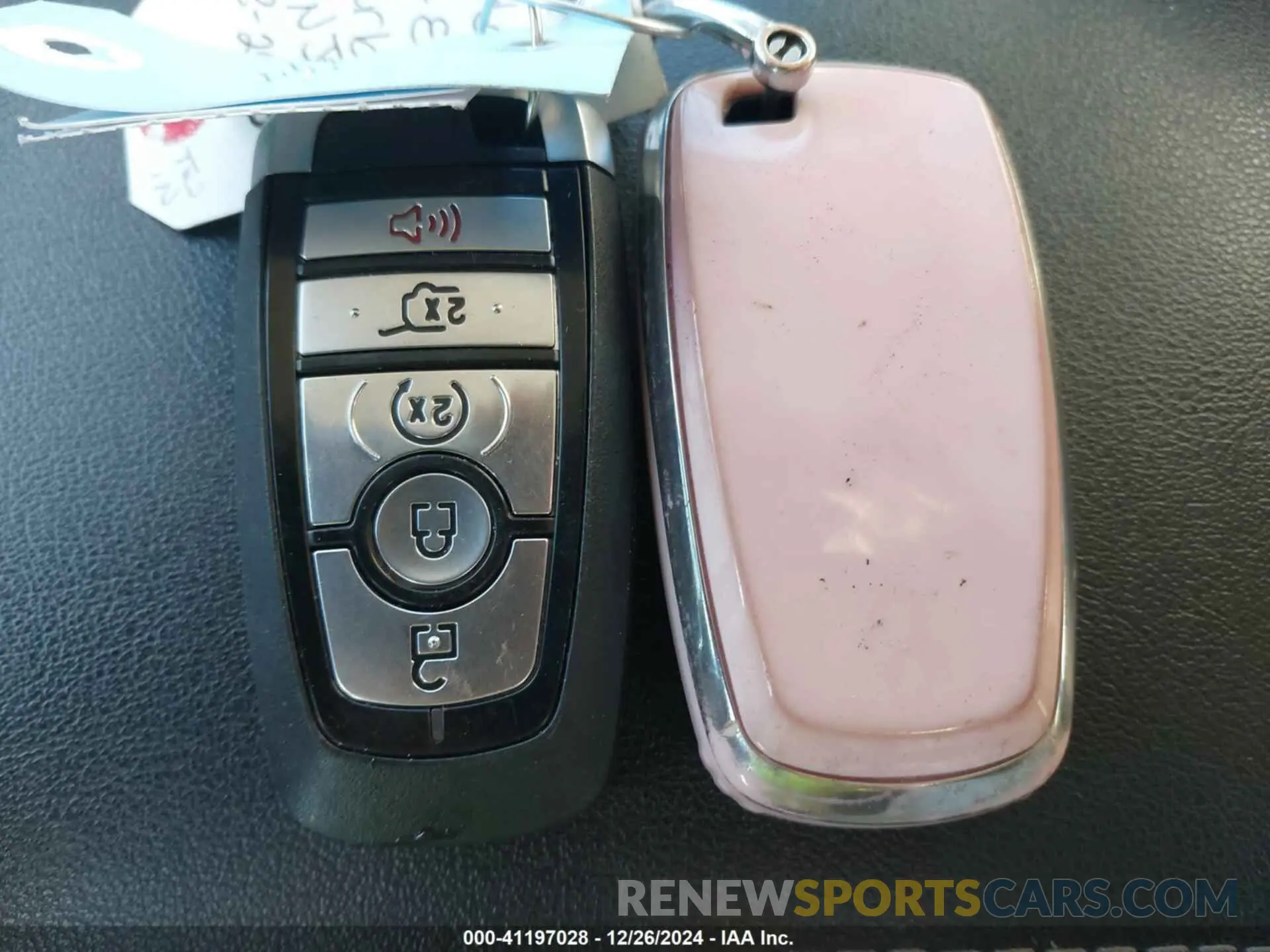 11 Photograph of a damaged car 2FMPK4K95MBA21146 FORD EDGE 2021