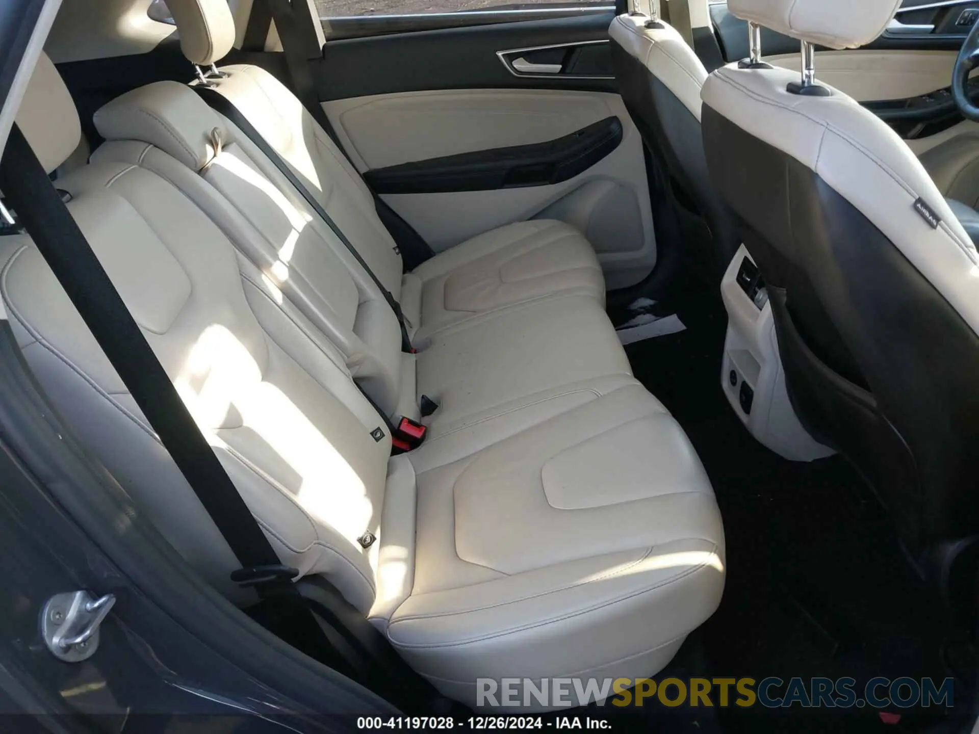 8 Photograph of a damaged car 2FMPK4K95MBA21146 FORD EDGE 2021