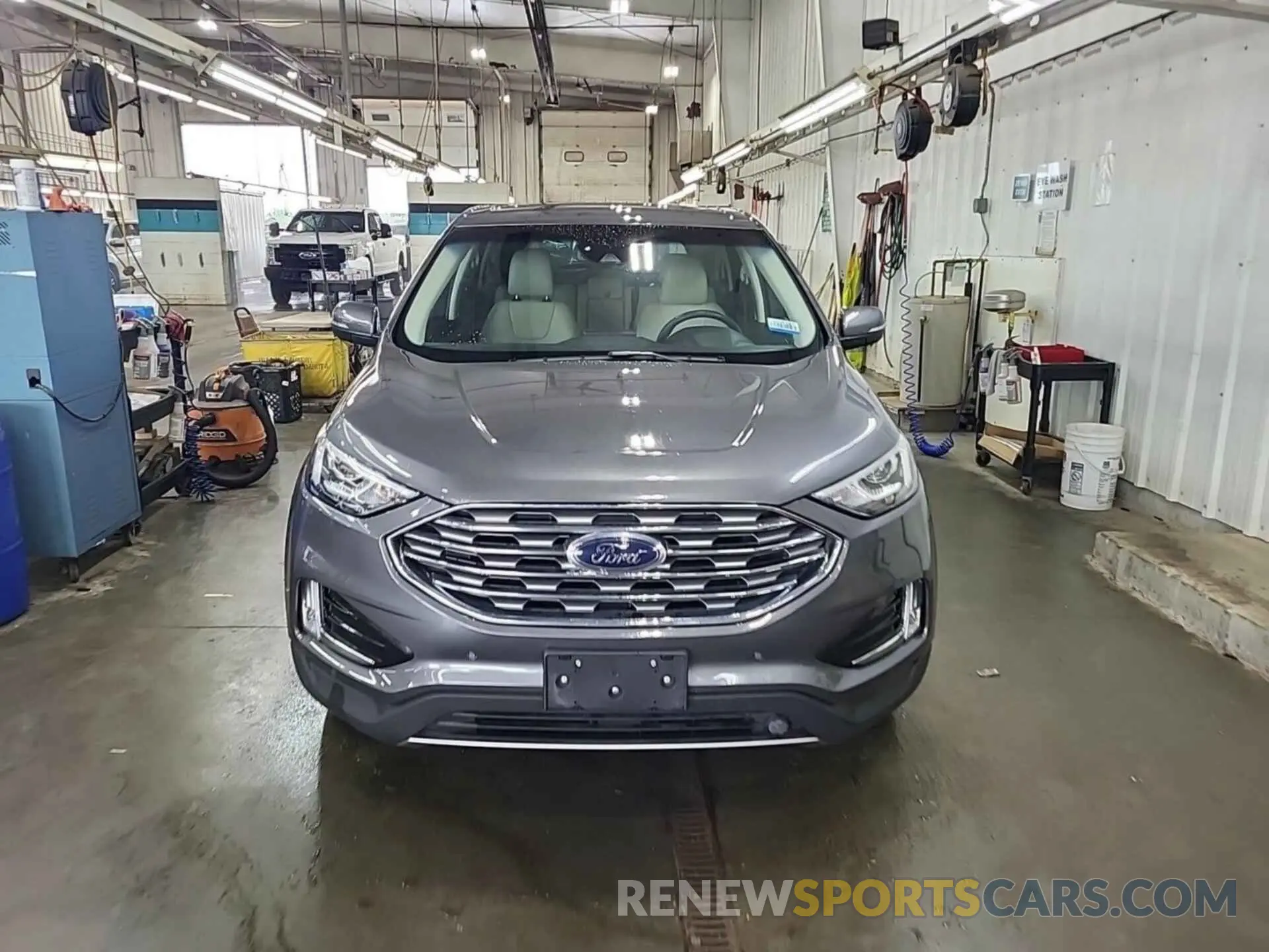 36 Photograph of a damaged car 2FMPK4K95MBA51537 FORD EDGE 2021