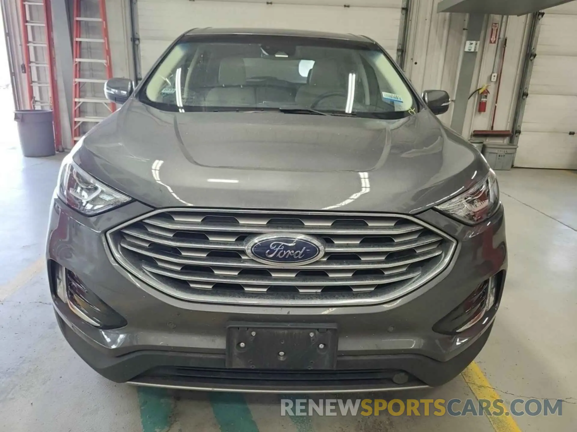 4 Photograph of a damaged car 2FMPK4K95MBA51537 FORD EDGE 2021