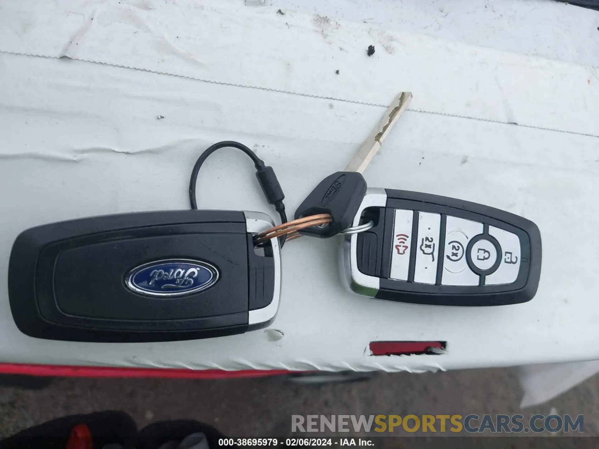 11 Photograph of a damaged car 2FMPK4K98MBA10092 FORD EDGE 2021