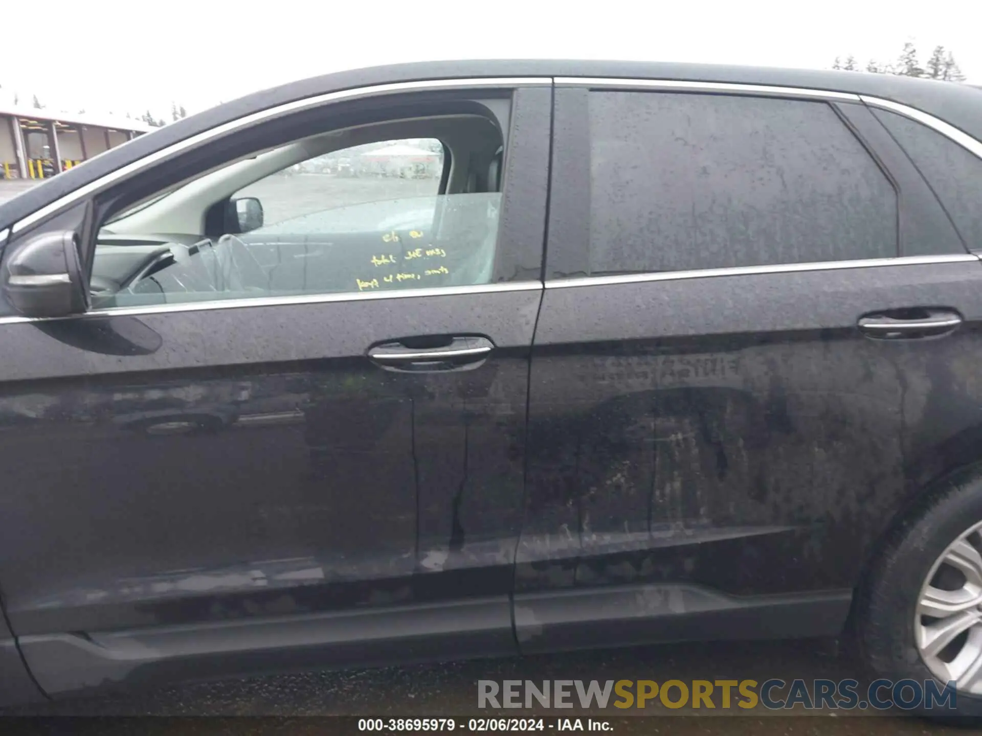 14 Photograph of a damaged car 2FMPK4K98MBA10092 FORD EDGE 2021