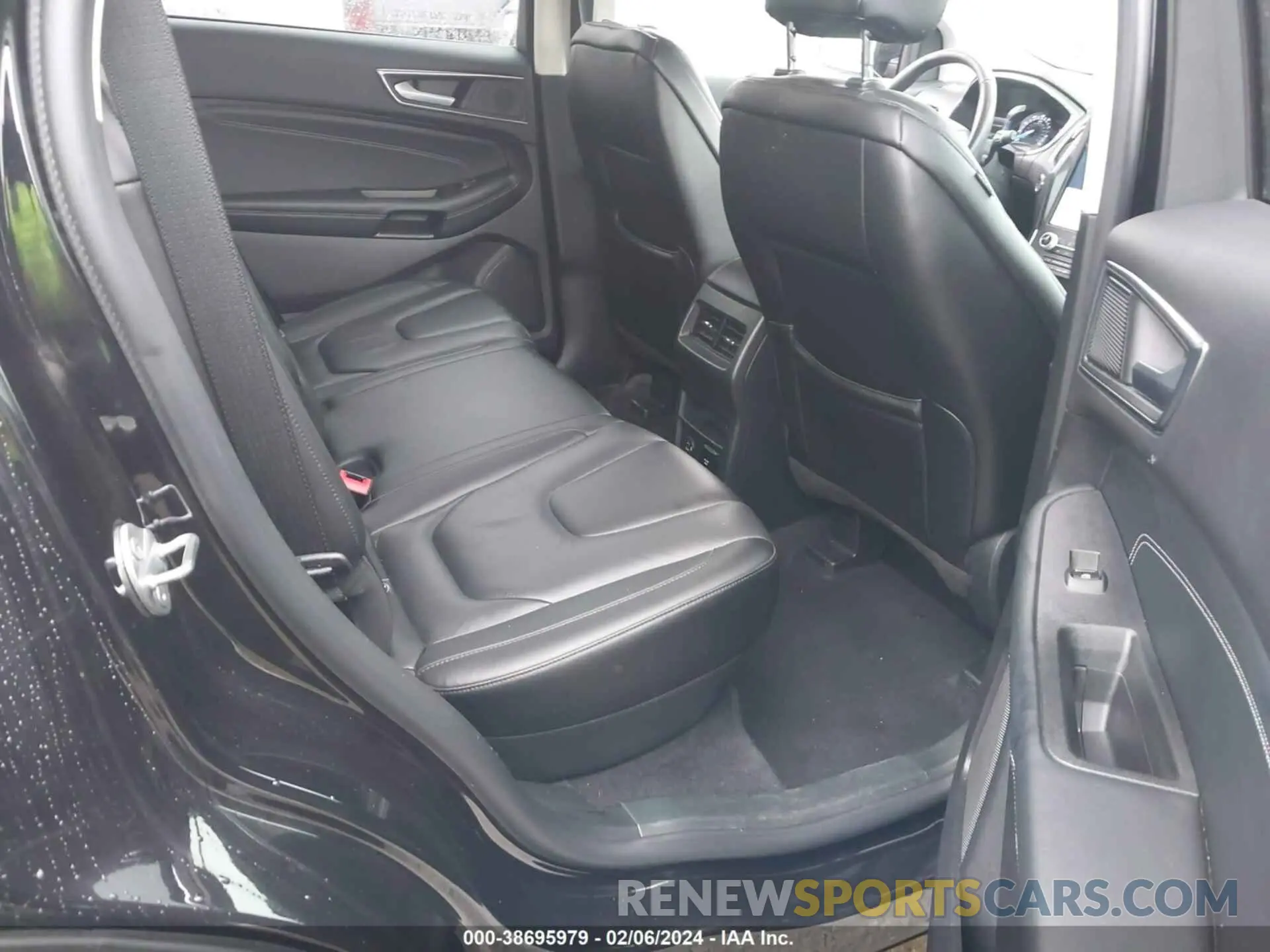 8 Photograph of a damaged car 2FMPK4K98MBA10092 FORD EDGE 2021