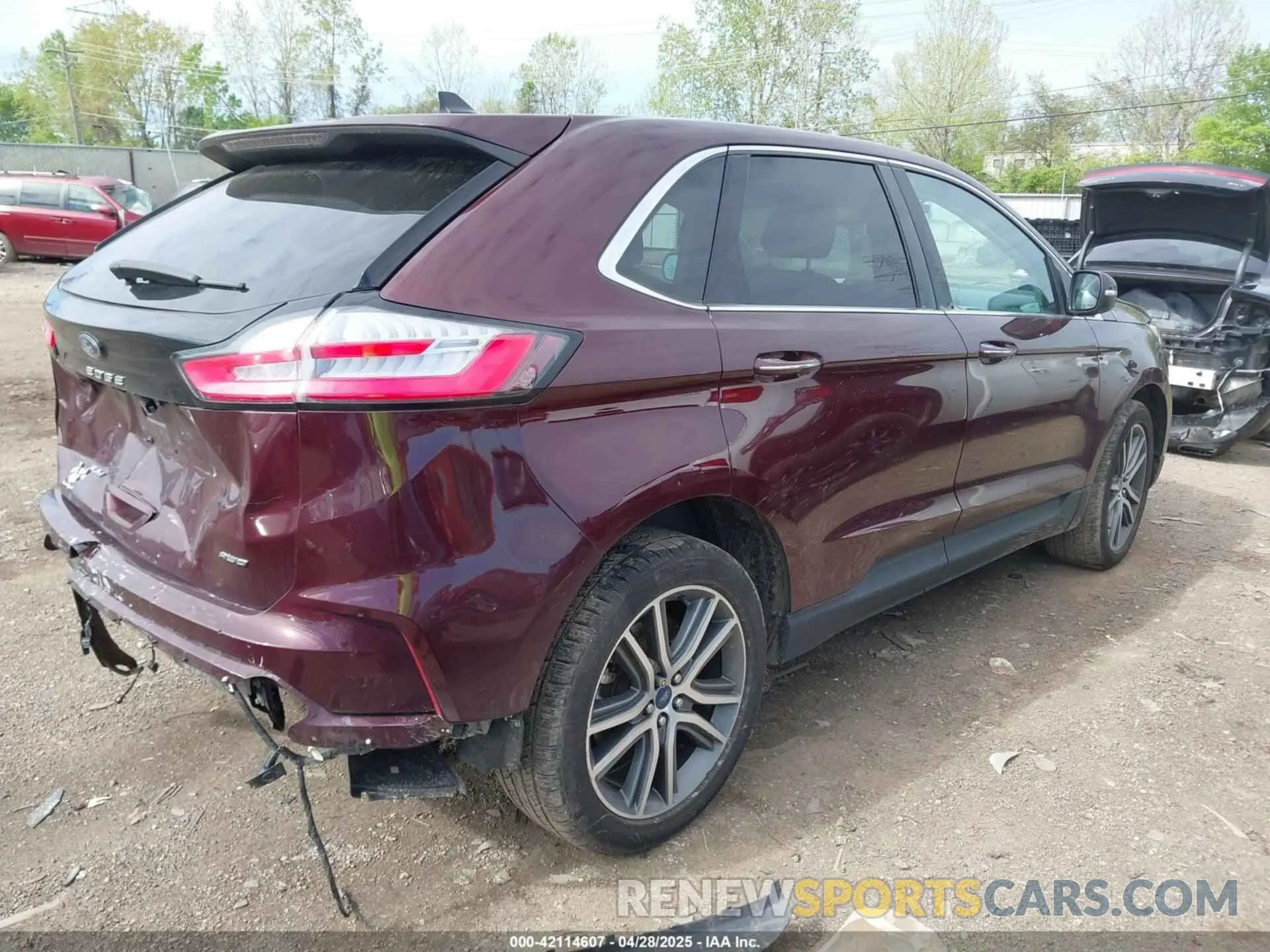 4 Photograph of a damaged car 2FMPK4K99MBA41965 FORD EDGE 2021