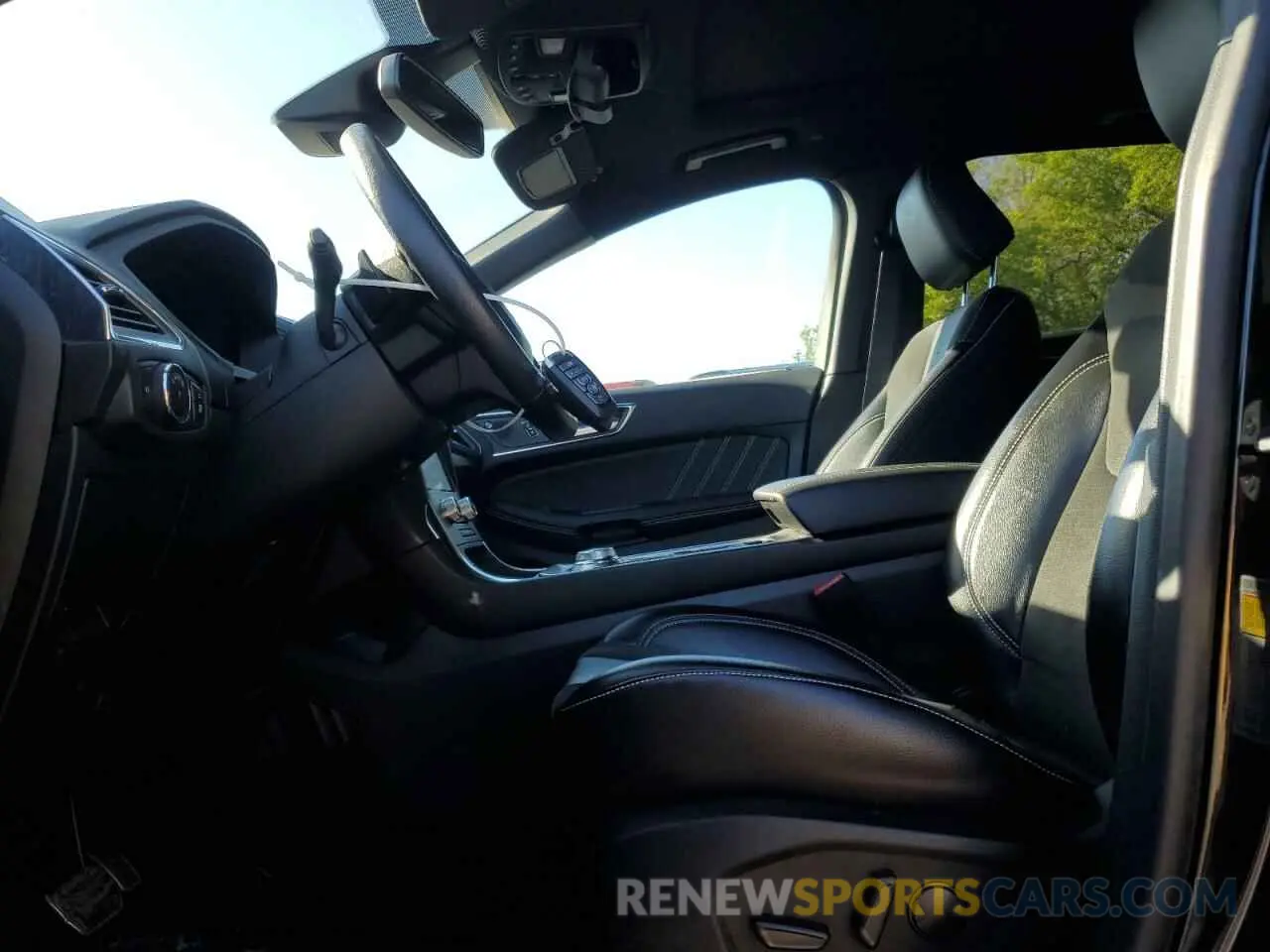 7 Photograph of a damaged car 2FMPK4AP3NBA65650 FORD EDGE 2022