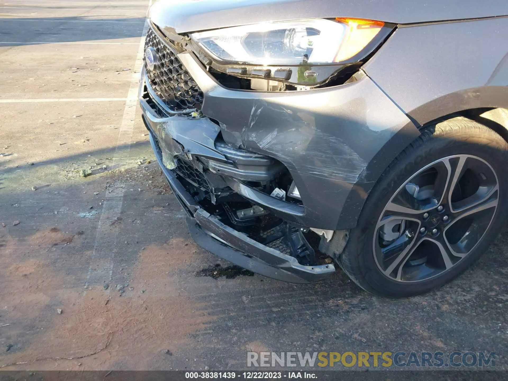 12 Photograph of a damaged car 2FMPK4AP7NBB07396 FORD EDGE 2022