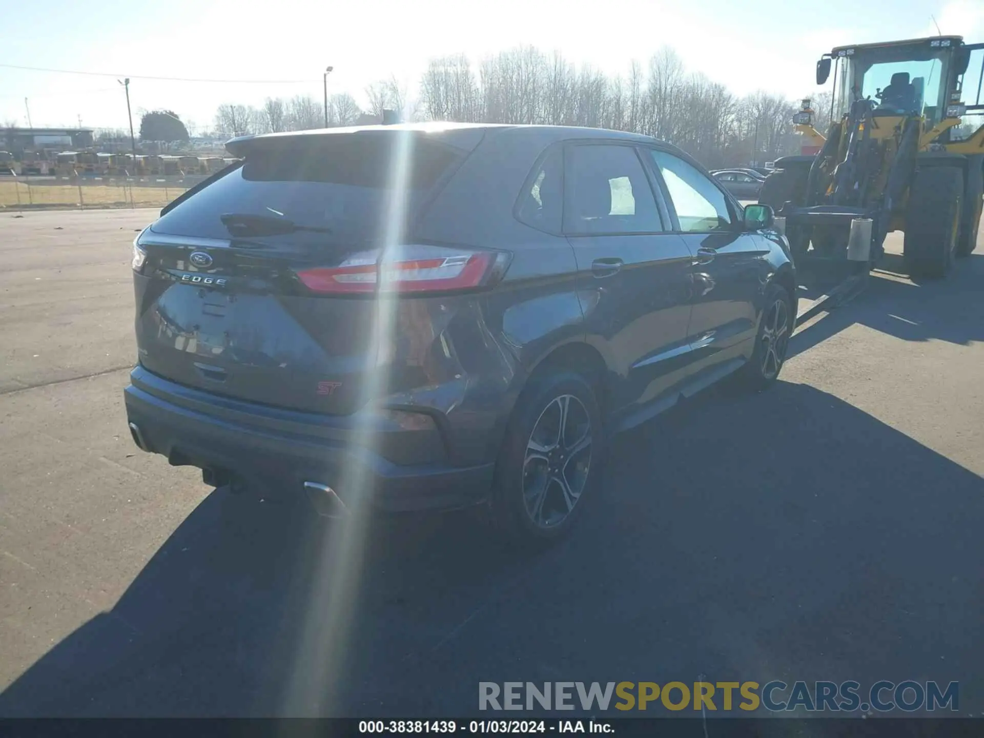 4 Photograph of a damaged car 2FMPK4AP7NBB07396 FORD EDGE 2022
