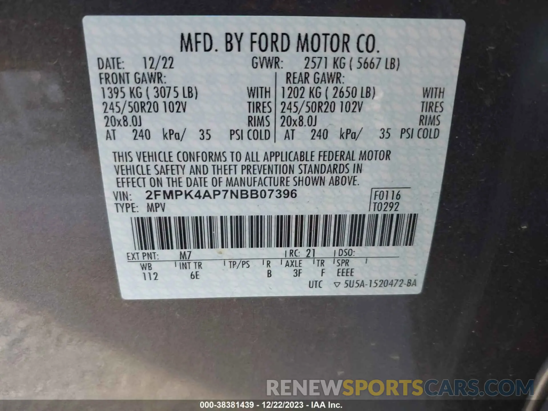 9 Photograph of a damaged car 2FMPK4AP7NBB07396 FORD EDGE 2022