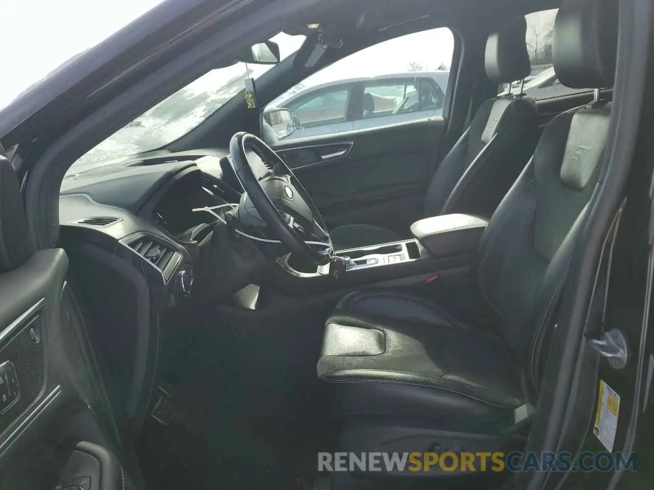 7 Photograph of a damaged car 2FMPK4AP8NBA80063 FORD EDGE 2022