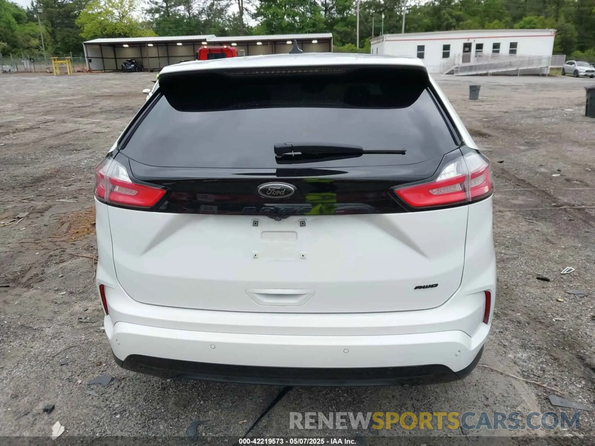 16 Photograph of a damaged car 2FMPK4G91NBA21252 FORD EDGE 2022