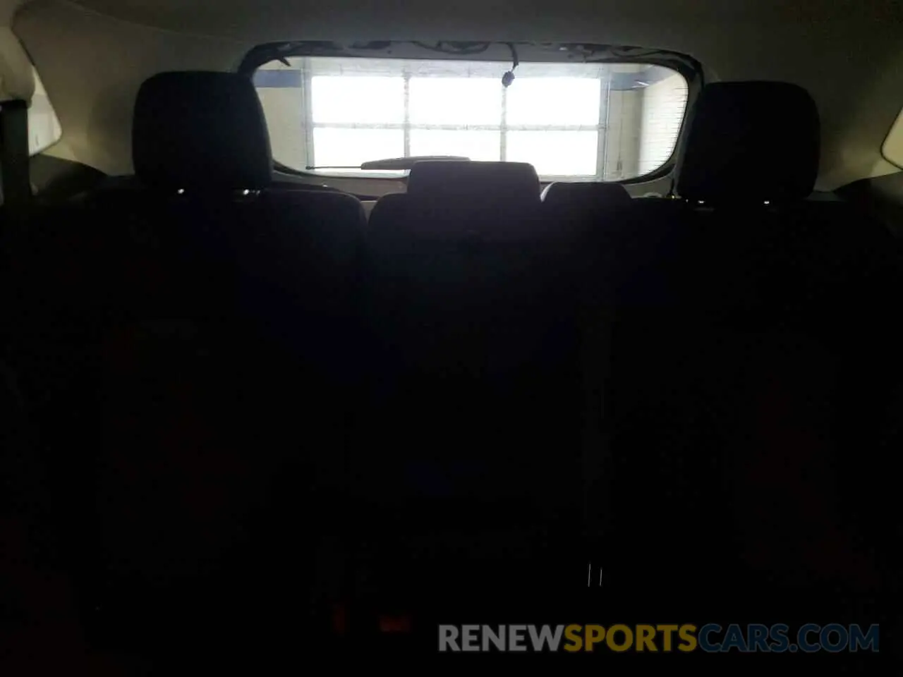 10 Photograph of a damaged car 2FMPK4G91NBA78258 FORD EDGE 2022