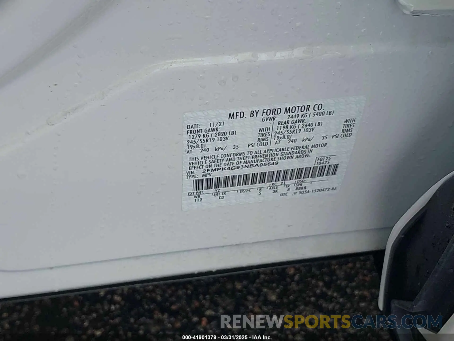9 Photograph of a damaged car 2FMPK4G93NBA05649 FORD EDGE 2022