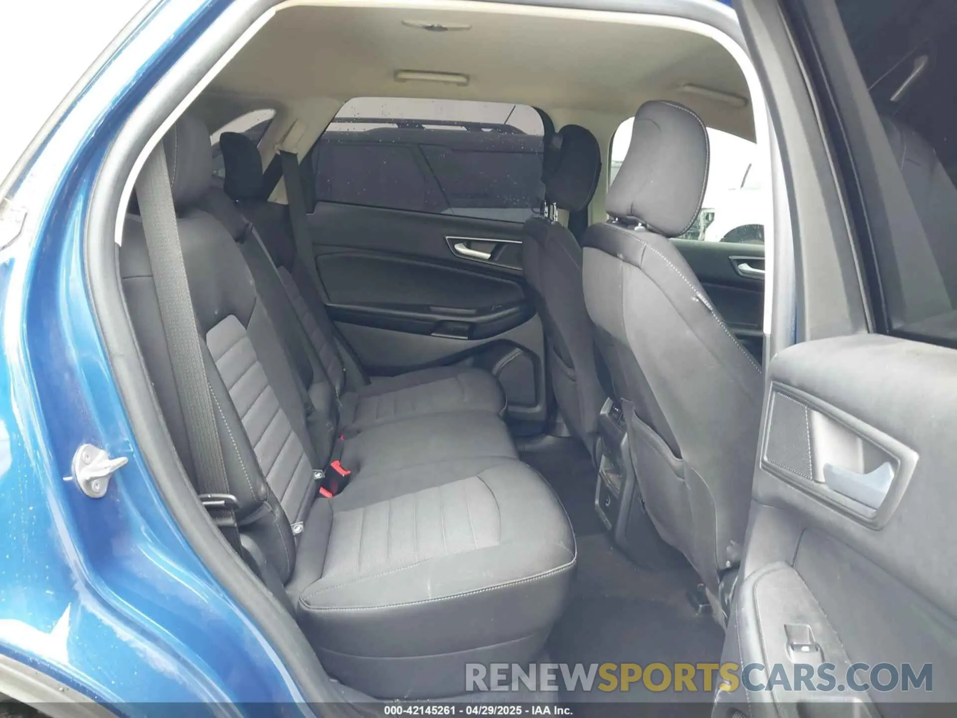 8 Photograph of a damaged car 2FMPK4G94NBA26994 FORD EDGE 2022