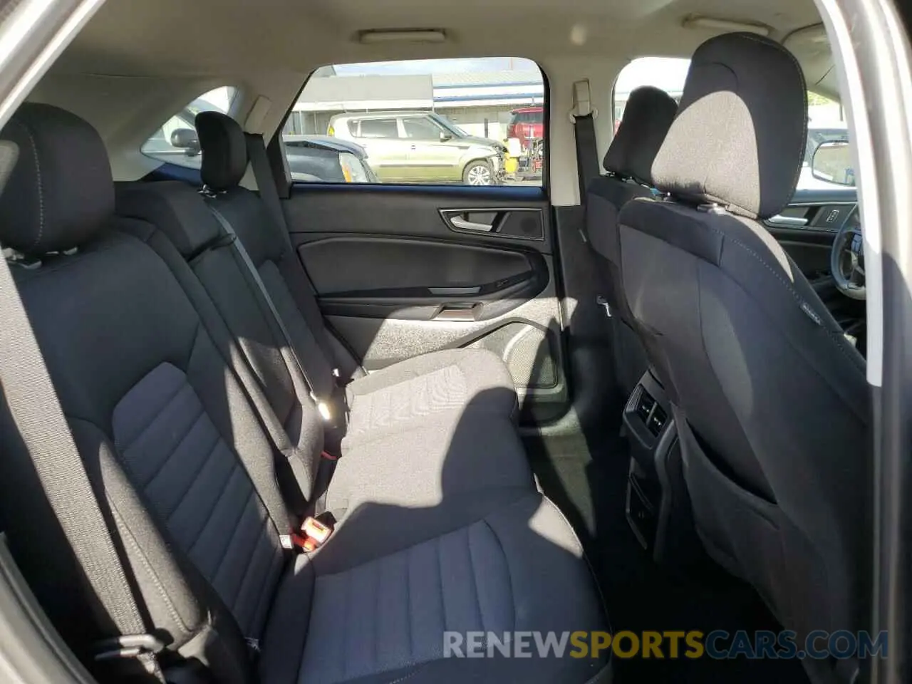 11 Photograph of a damaged car 2FMPK4G94NBA99508 FORD EDGE 2022