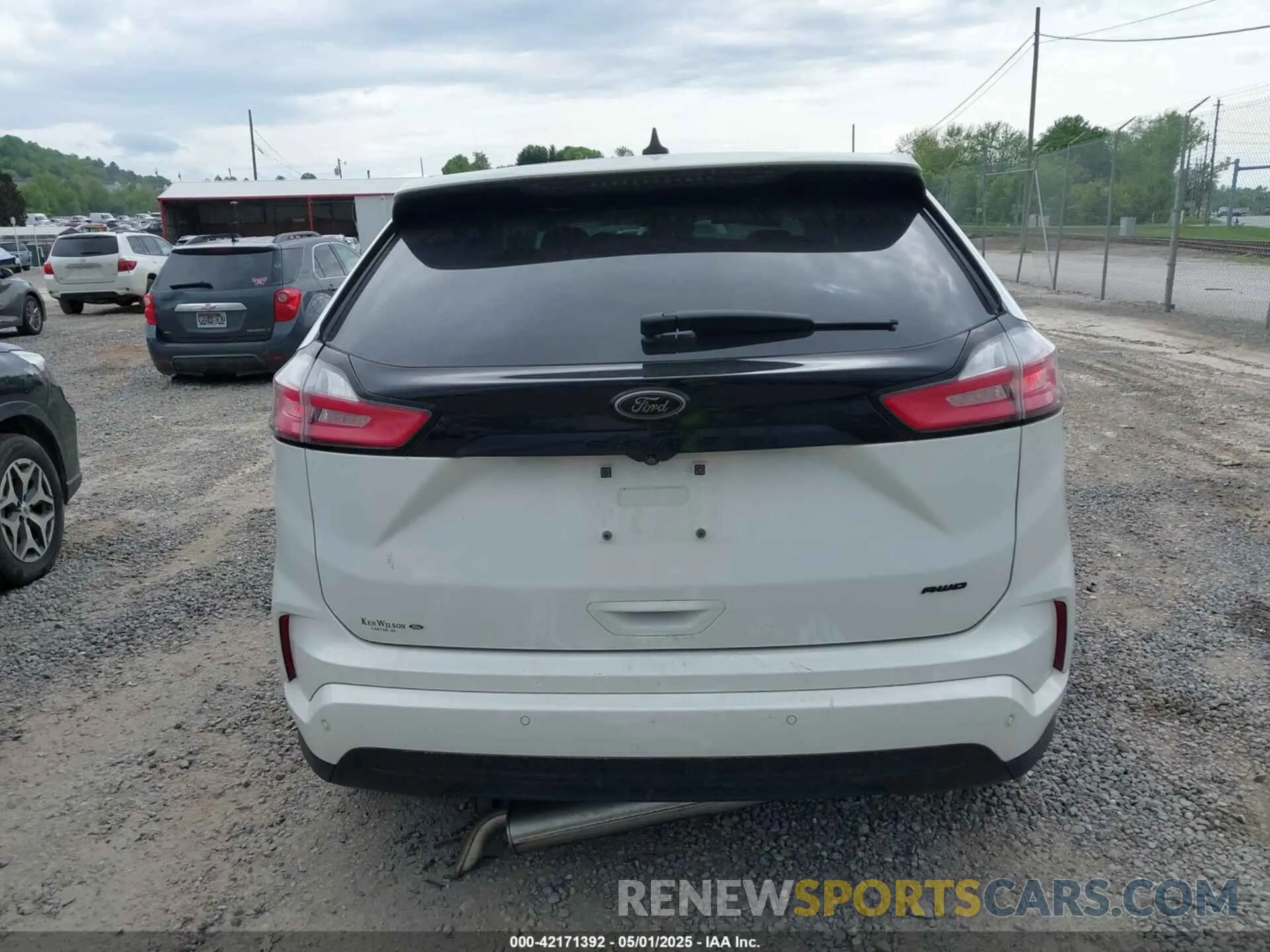 16 Photograph of a damaged car 2FMPK4G96NBA59575 FORD EDGE 2022