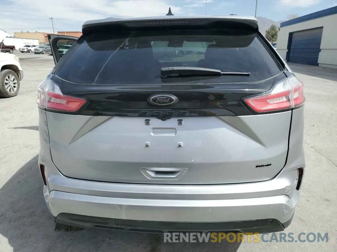 6 Photograph of a damaged car 2FMPK4G96NBB00710 FORD EDGE 2022