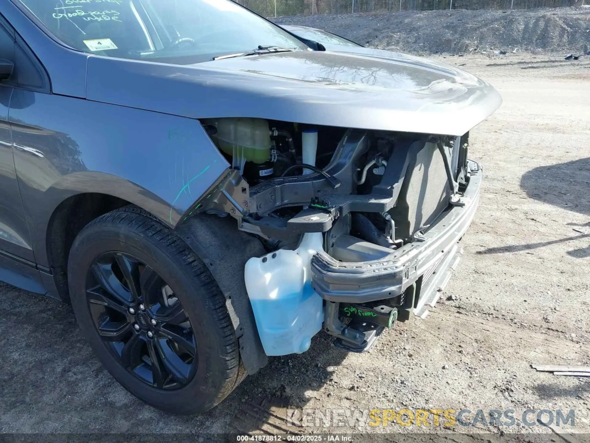 18 Photograph of a damaged car 2FMPK4G97NBA29792 FORD EDGE 2022
