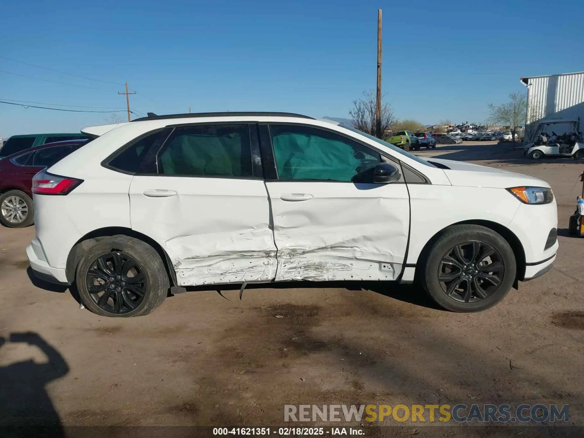 13 Photograph of a damaged car 2FMPK4G98NBA99950 FORD EDGE 2022