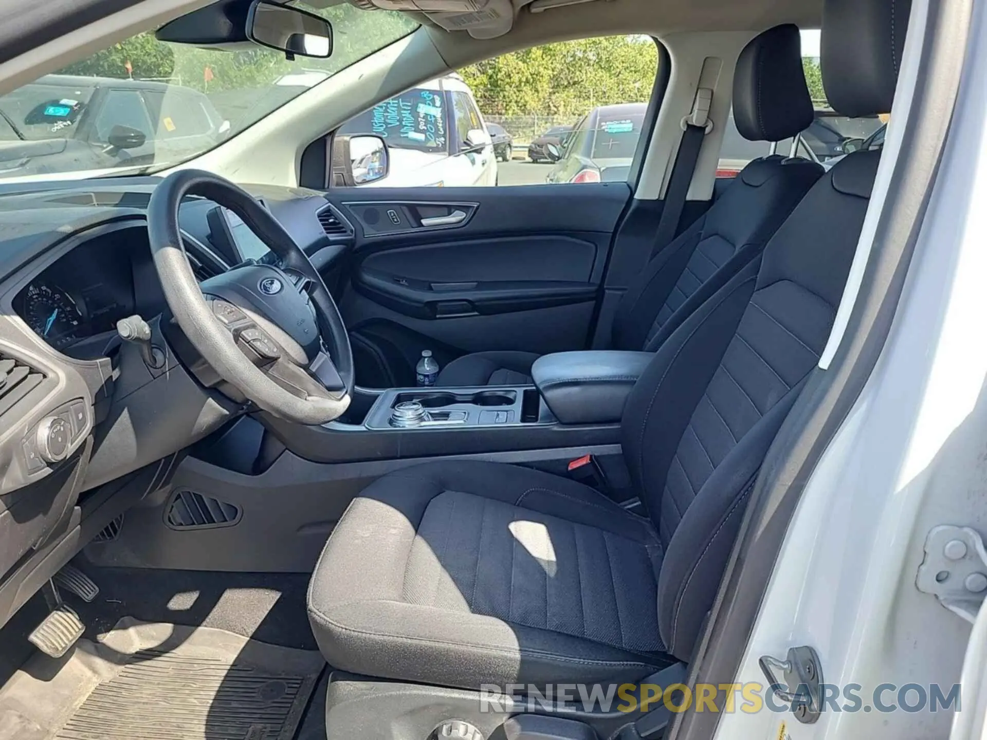 17 Photograph of a damaged car 2FMPK4G9XNBA64603 FORD EDGE 2022