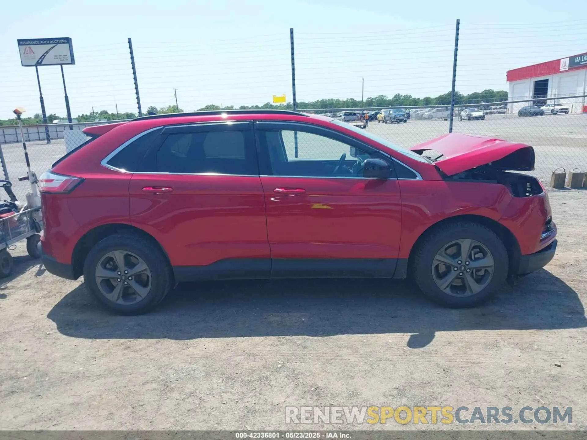 14 Photograph of a damaged car 2FMPK4J90NBA05830 FORD EDGE 2022