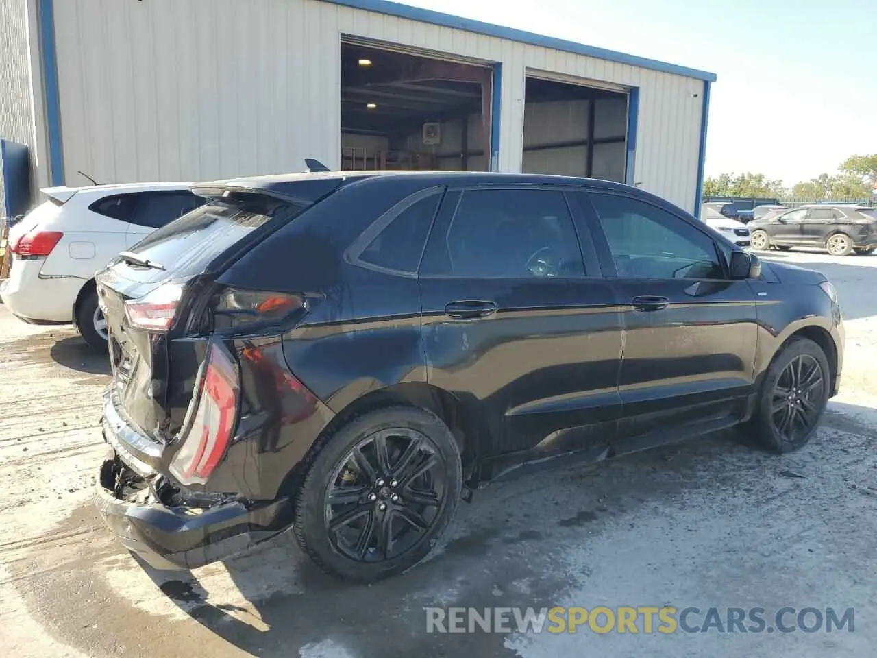3 Photograph of a damaged car 2FMPK4J90NBA40805 FORD EDGE 2022