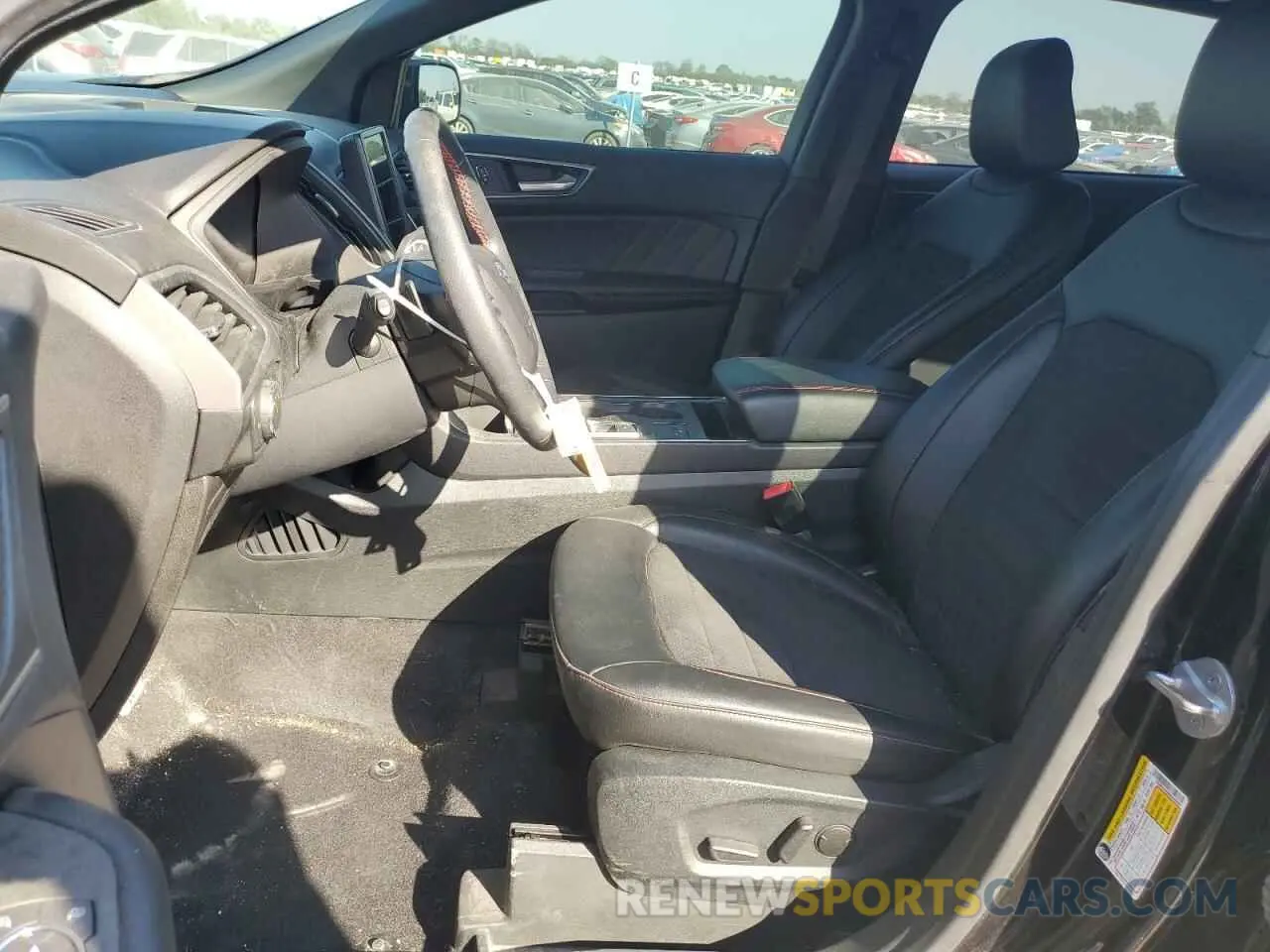 7 Photograph of a damaged car 2FMPK4J90NBA40805 FORD EDGE 2022