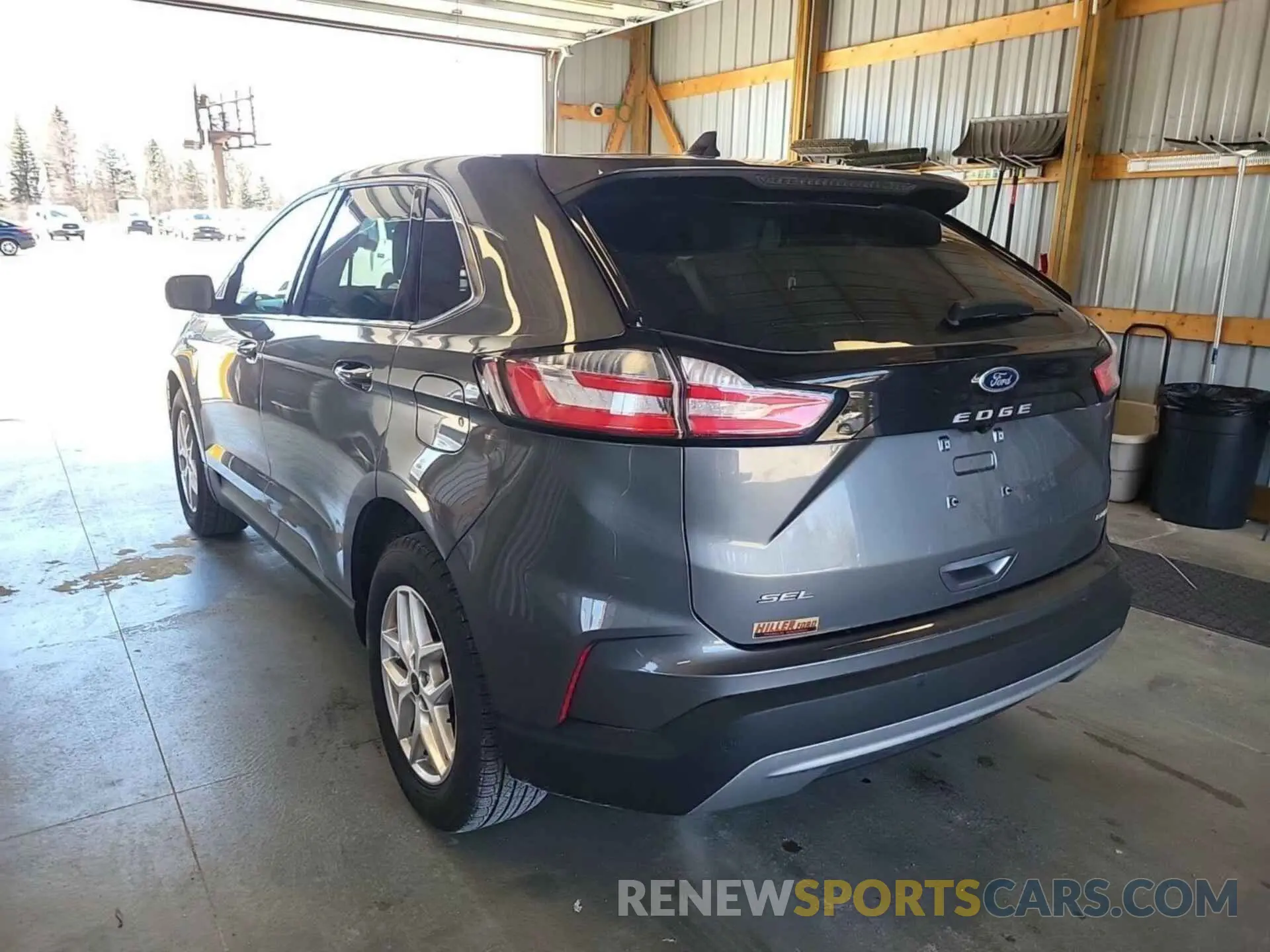 21 Photograph of a damaged car 2FMPK4J90NBA64814 FORD EDGE 2022