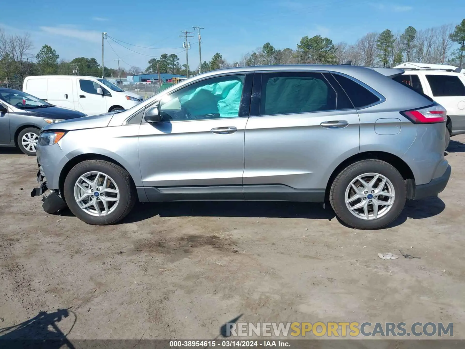 14 Photograph of a damaged car 2FMPK4J91NBA64868 FORD EDGE 2022