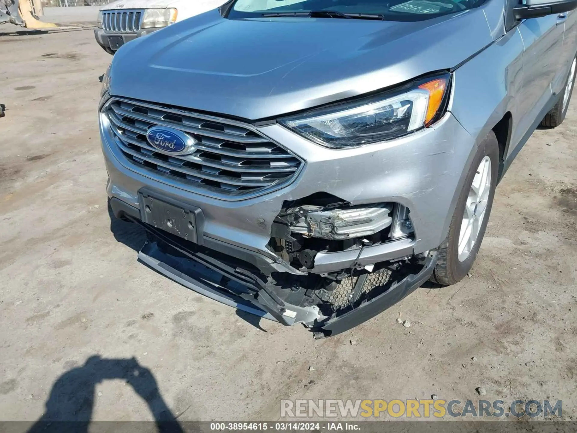6 Photograph of a damaged car 2FMPK4J91NBA64868 FORD EDGE 2022