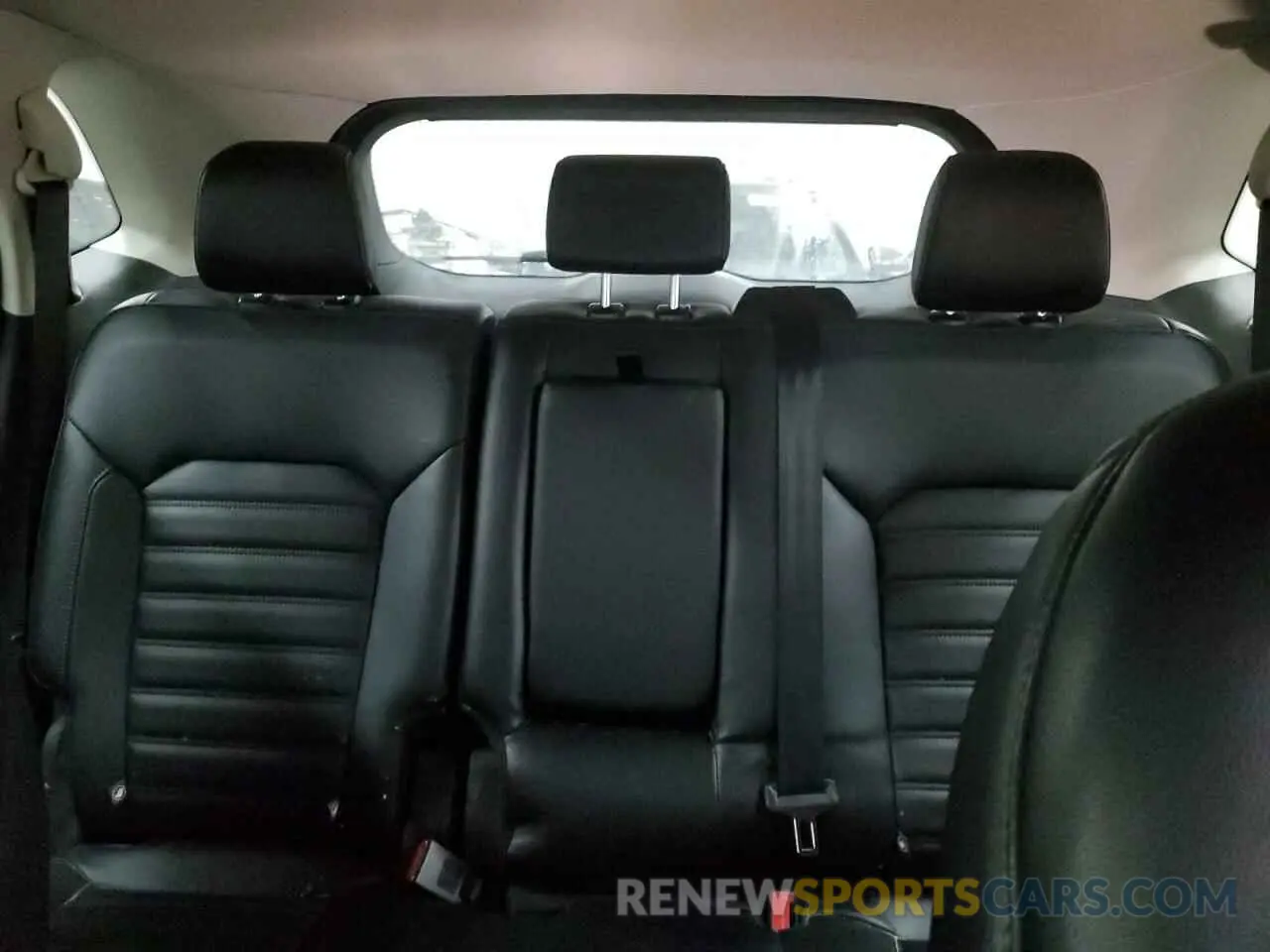 10 Photograph of a damaged car 2FMPK4J91NBA79578 FORD EDGE 2022
